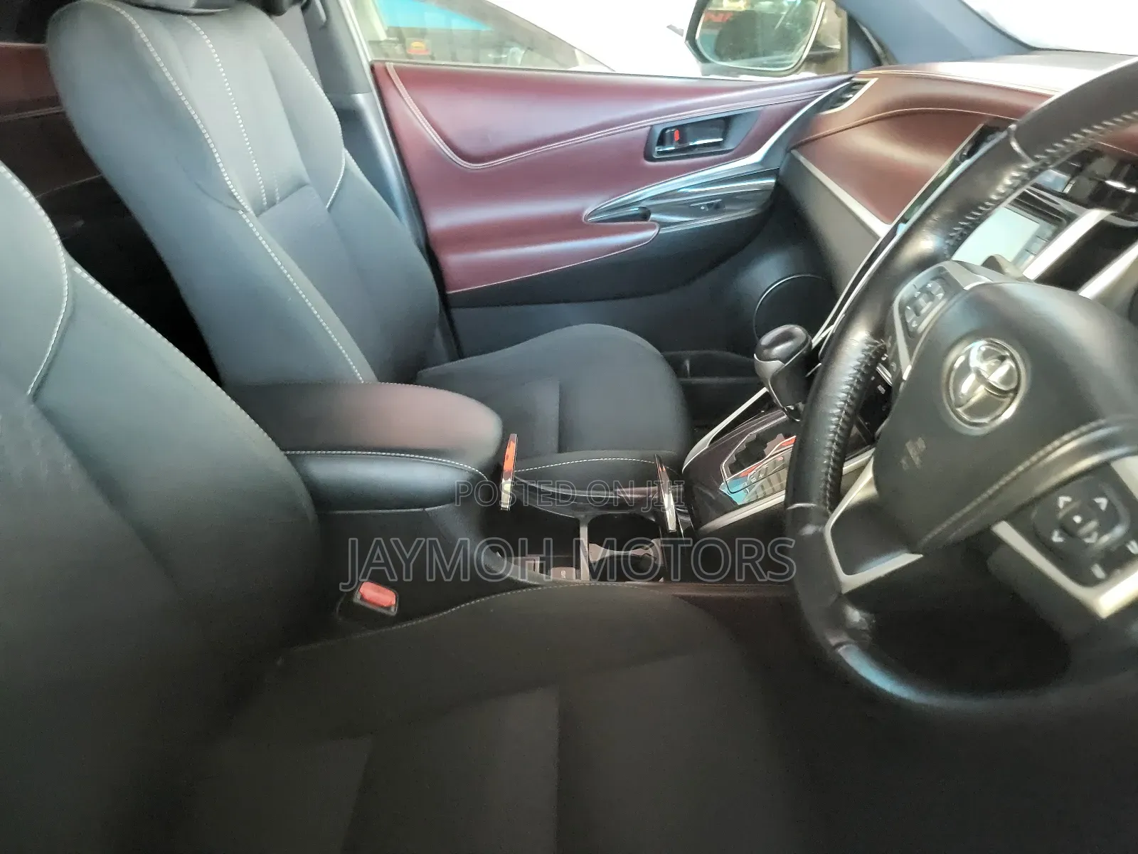 Toyota Harrier 2017 Silver