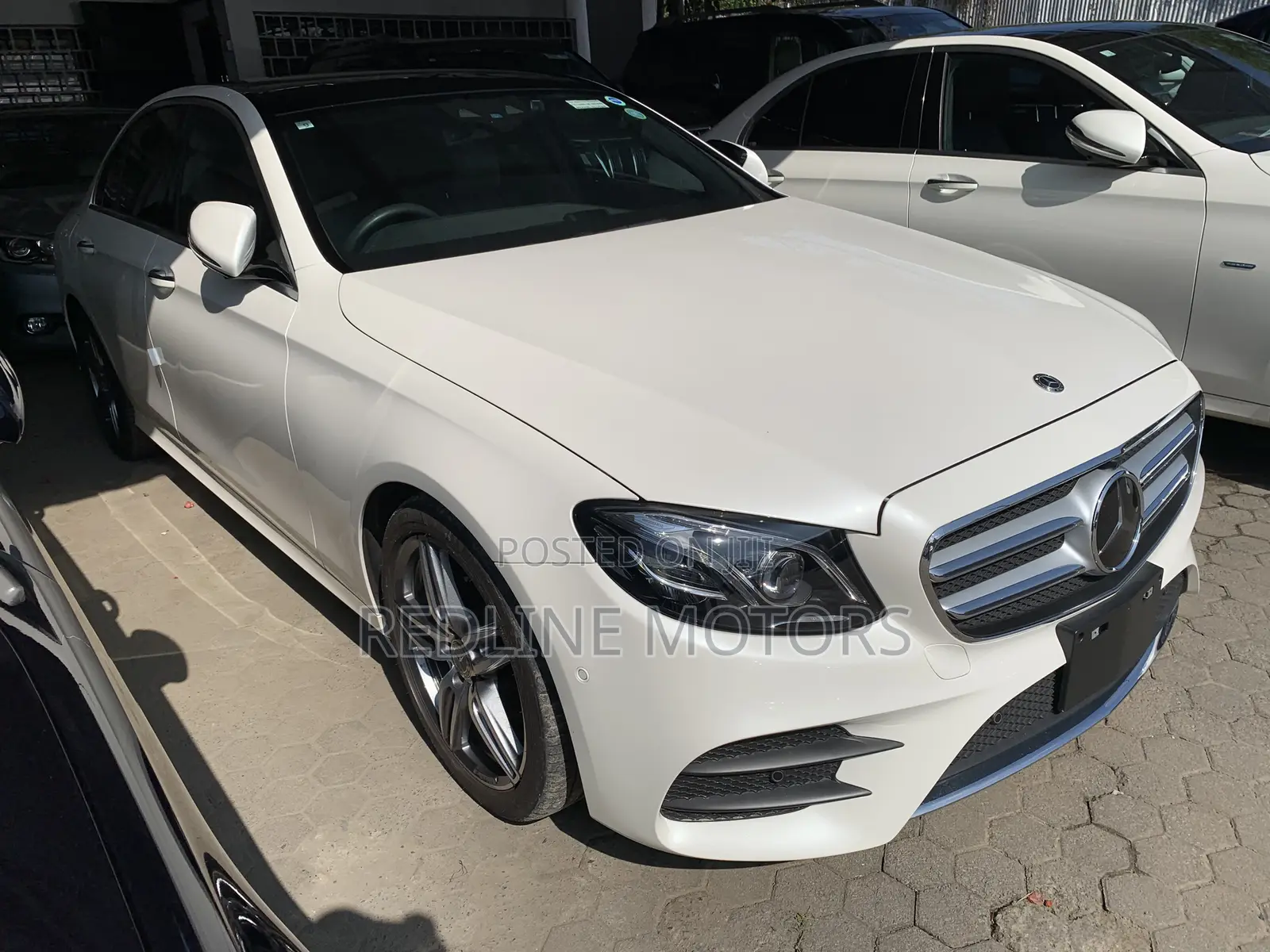 Mercedes-Benz E200 2017 Pearl