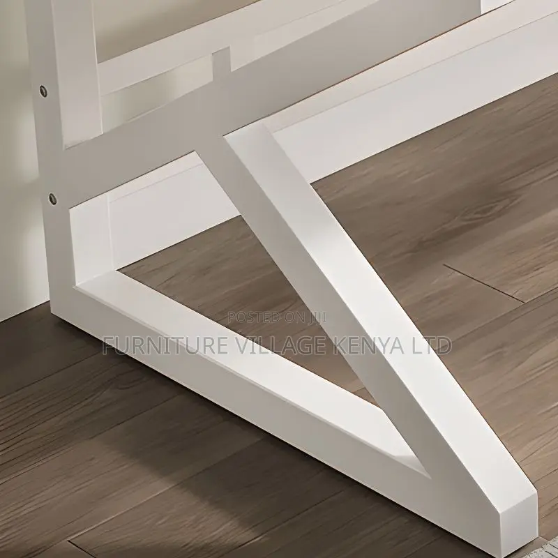 Office Table: Rectangular Modern Computer Table
