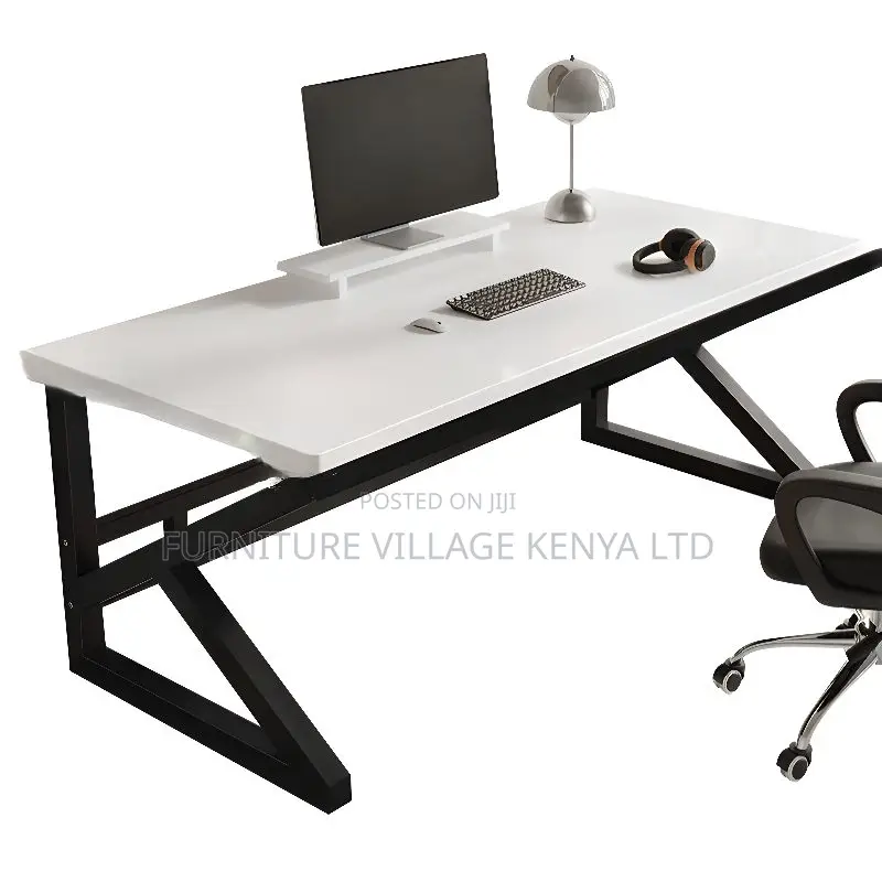 Office Table: Rectangular Modern Computer Table