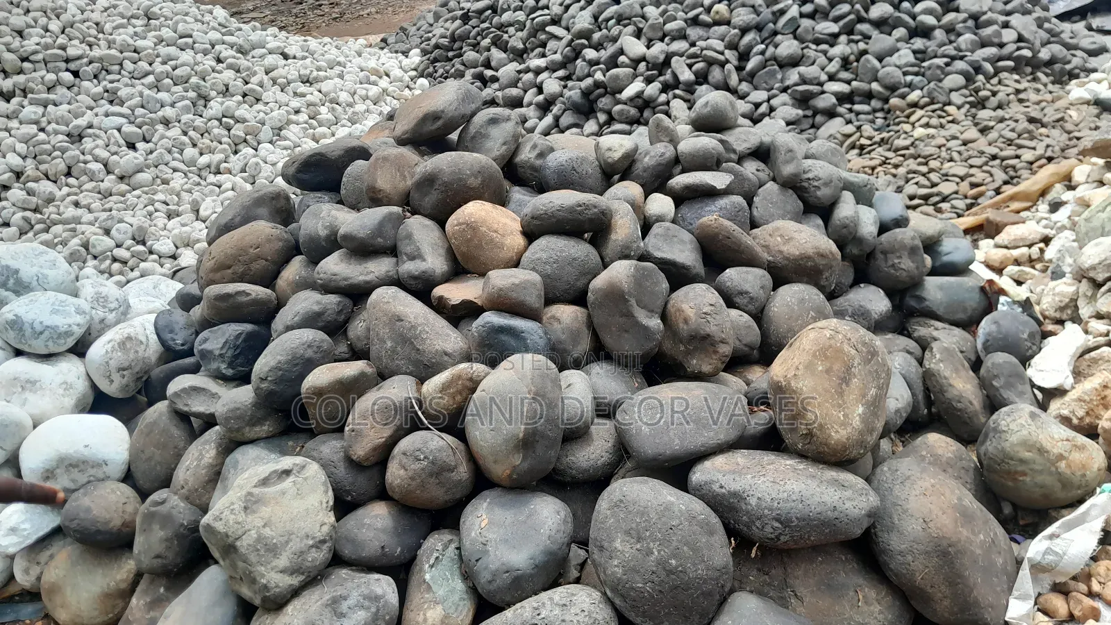 Medium Sized Riverbed Stones