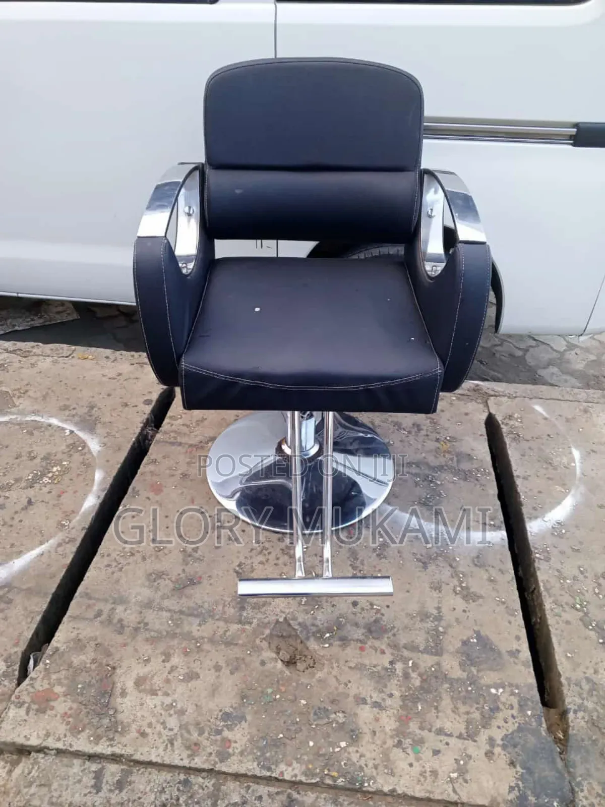Classic Styling Chair Hydrolic
