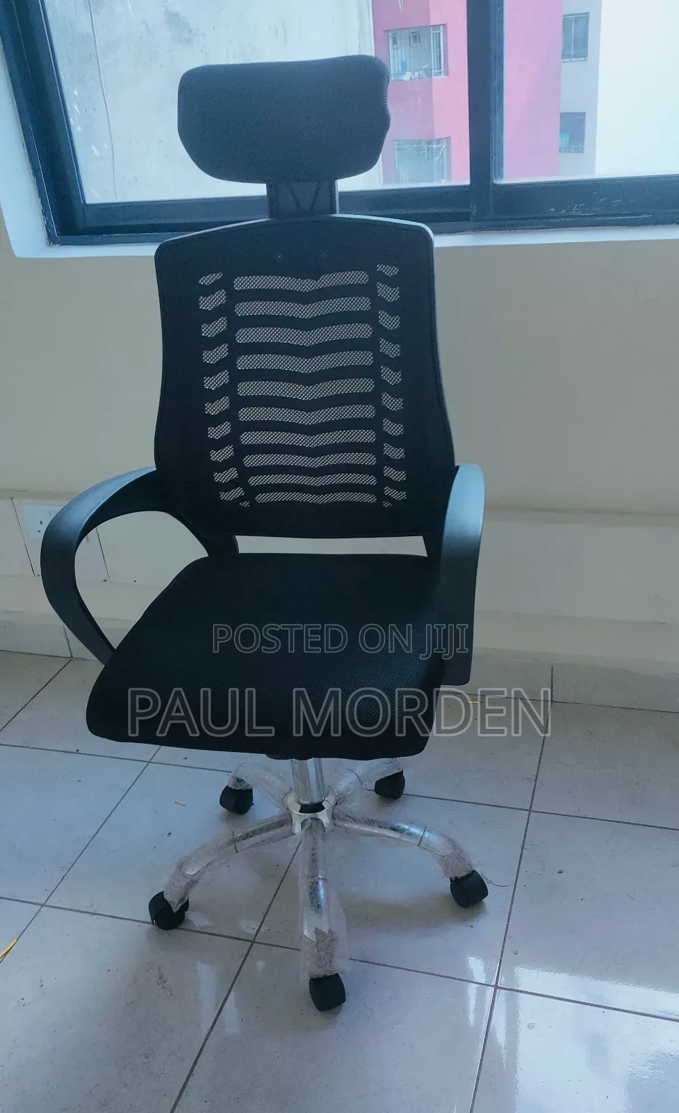 High Quality Modern Adjustable Headrest Office Chair