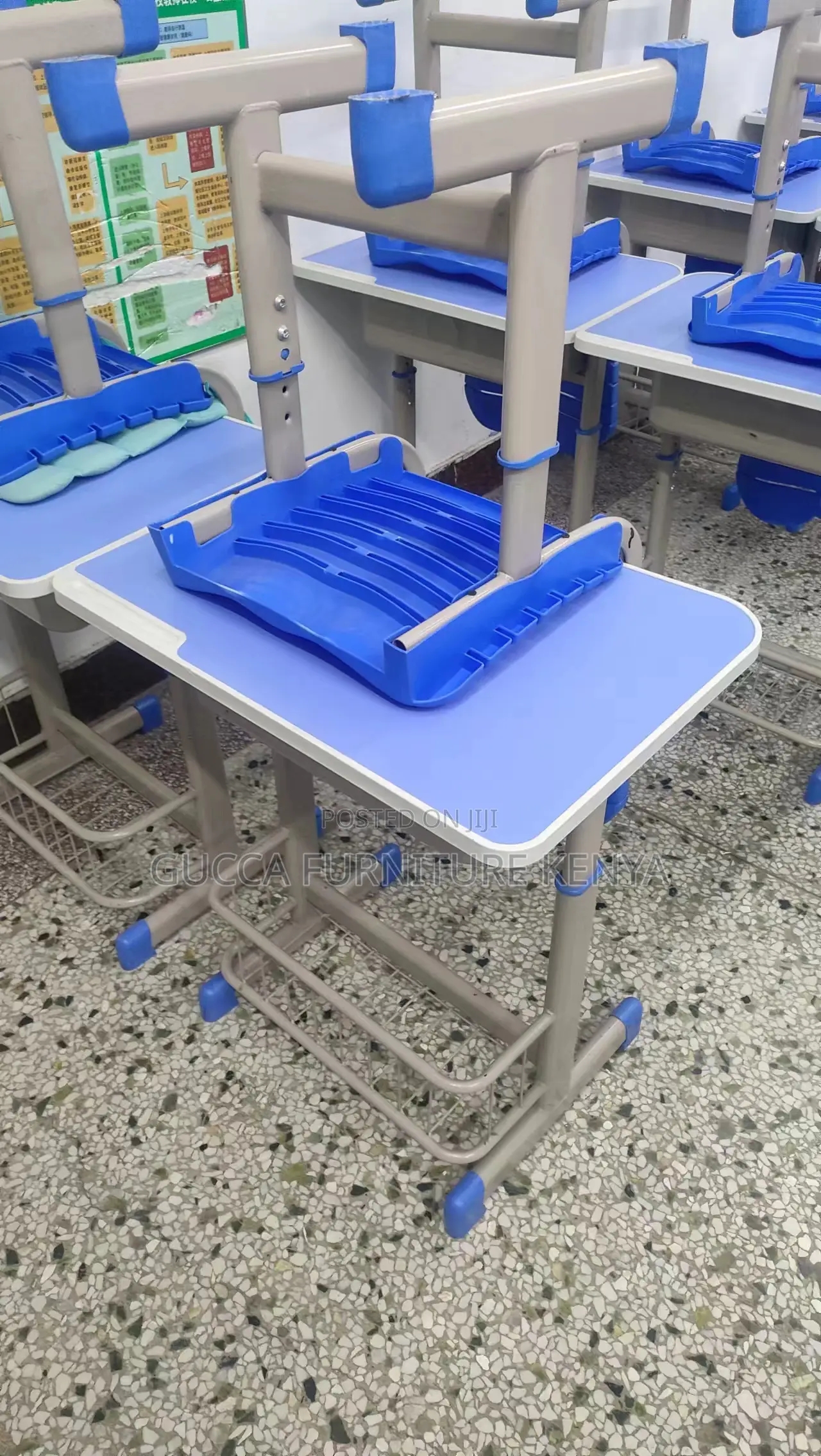 Kids Furniture: Adjustable Plastic Kids Desk and Chair Set