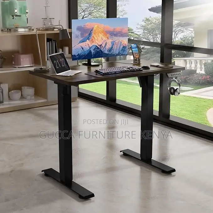 Office Tables: Modern Adjustable Height Sit Stand Up Desk