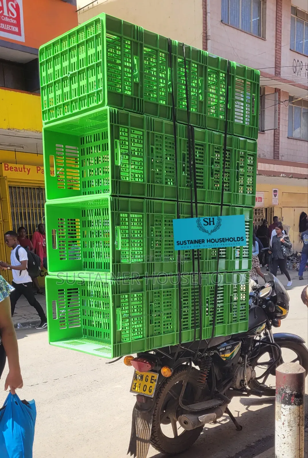 Multi Functional Crate Medium Plastic Crates Now in Stock