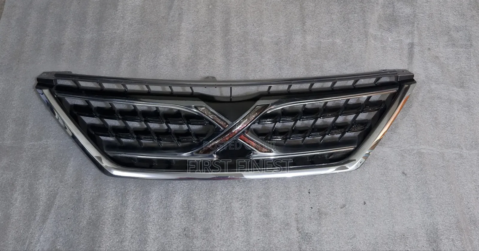 Toyota Mark X 2012 Grill