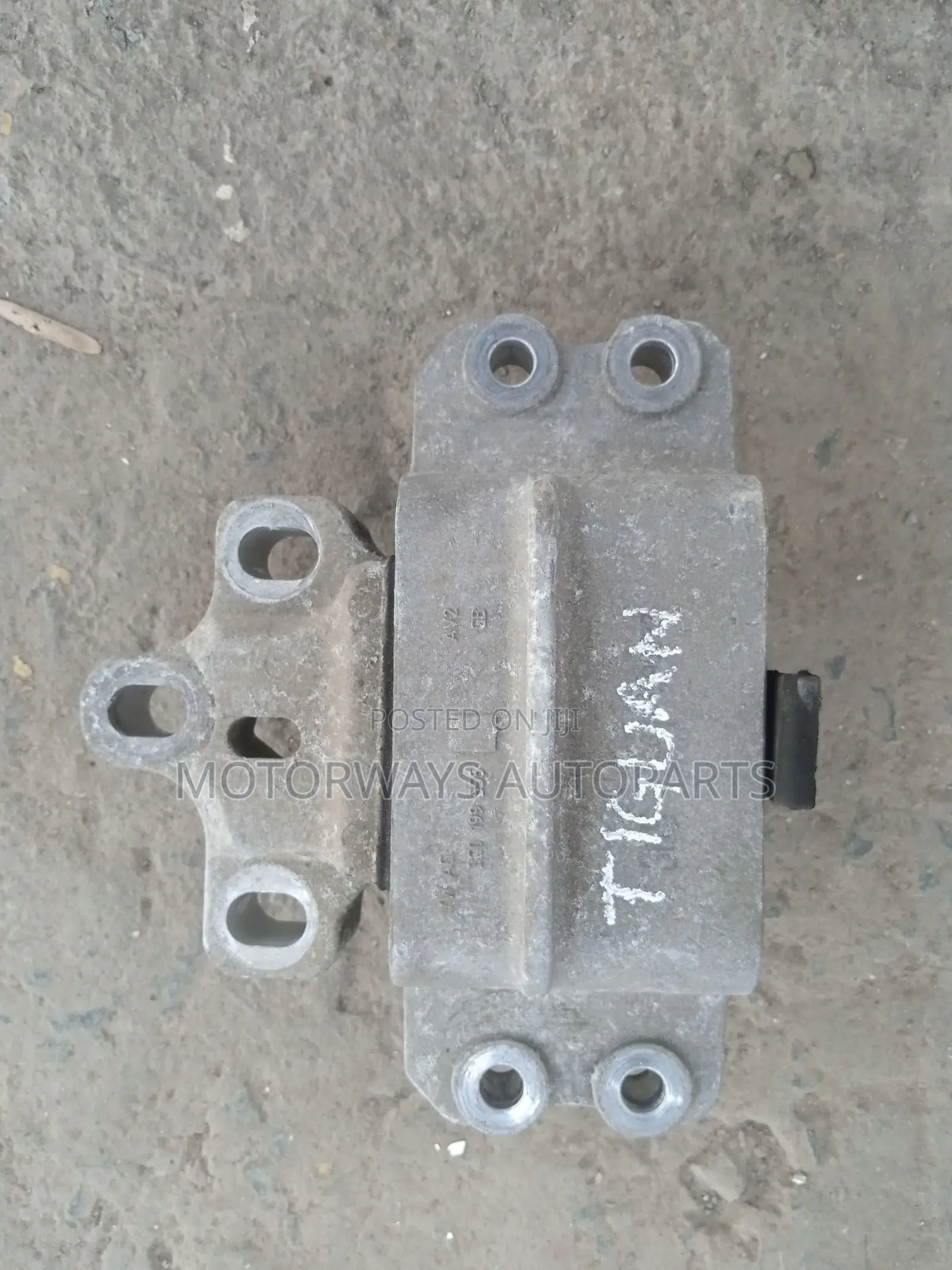 Tiguan Engine Mounting