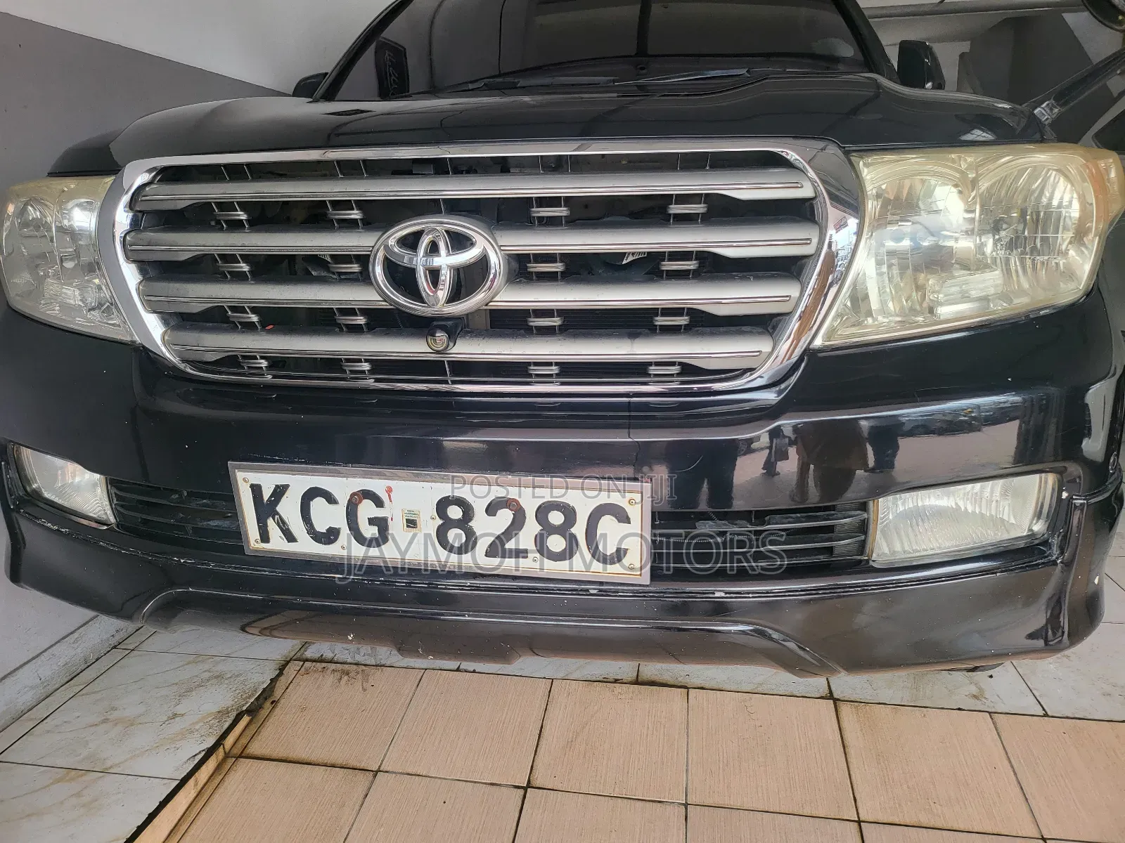 Toyota Land Cruiser 2010 Black