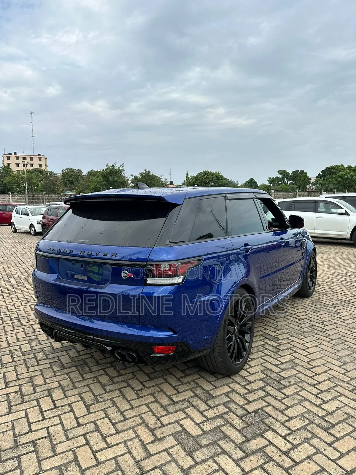 Land Rover Range Rover 5.0L Supercharged 2018 Blue