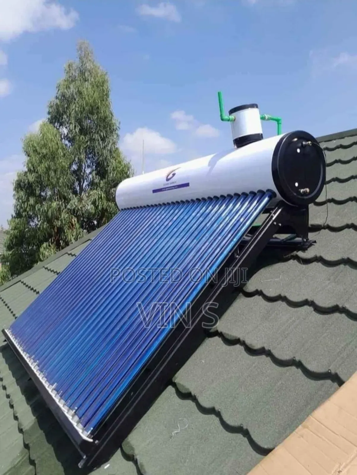 Solar Water Heaters" Solár Wáter Heáters/Sõlar Wãter Heãters