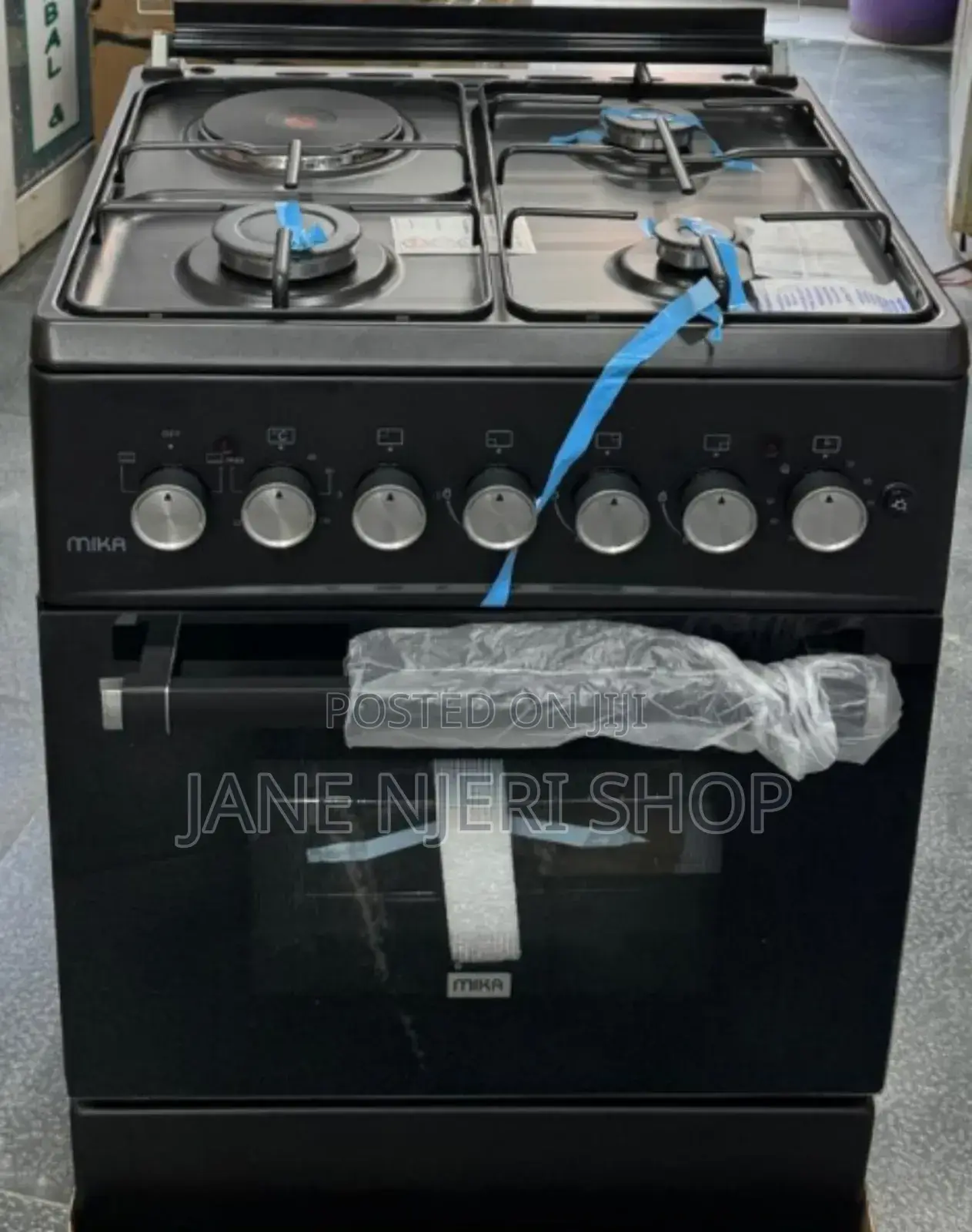 Mika 58 by 58 Brand New Cooker Black