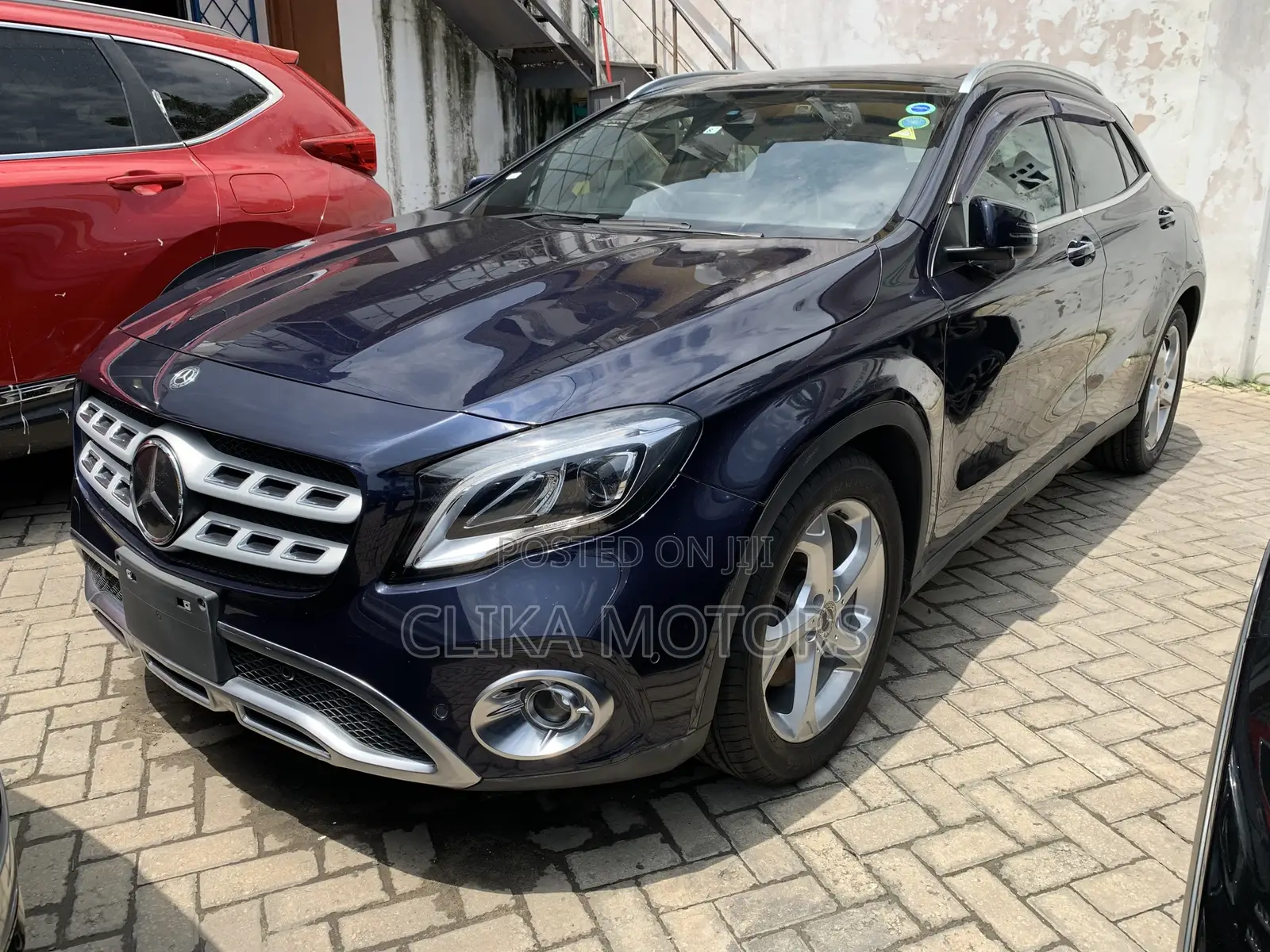 Mercedes-Benz GLA-Class 2017 Blue