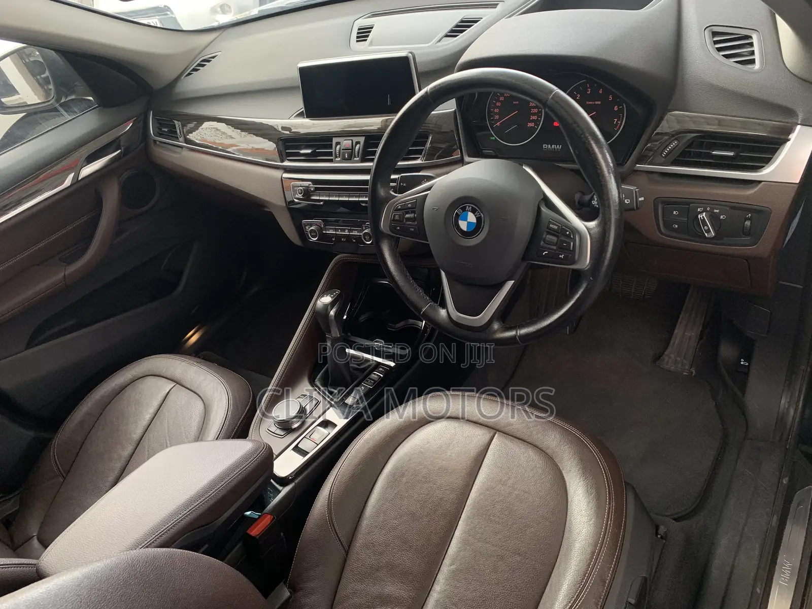 BMW X1 xDrive28i AWD 2017 Black