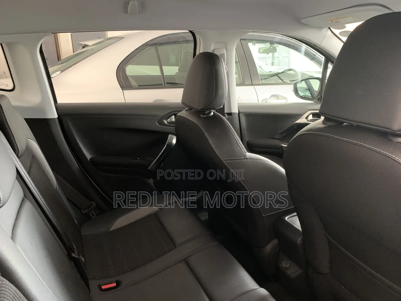 Peugeot 2008 1.2 PureTech (110 Hp) 2017 White