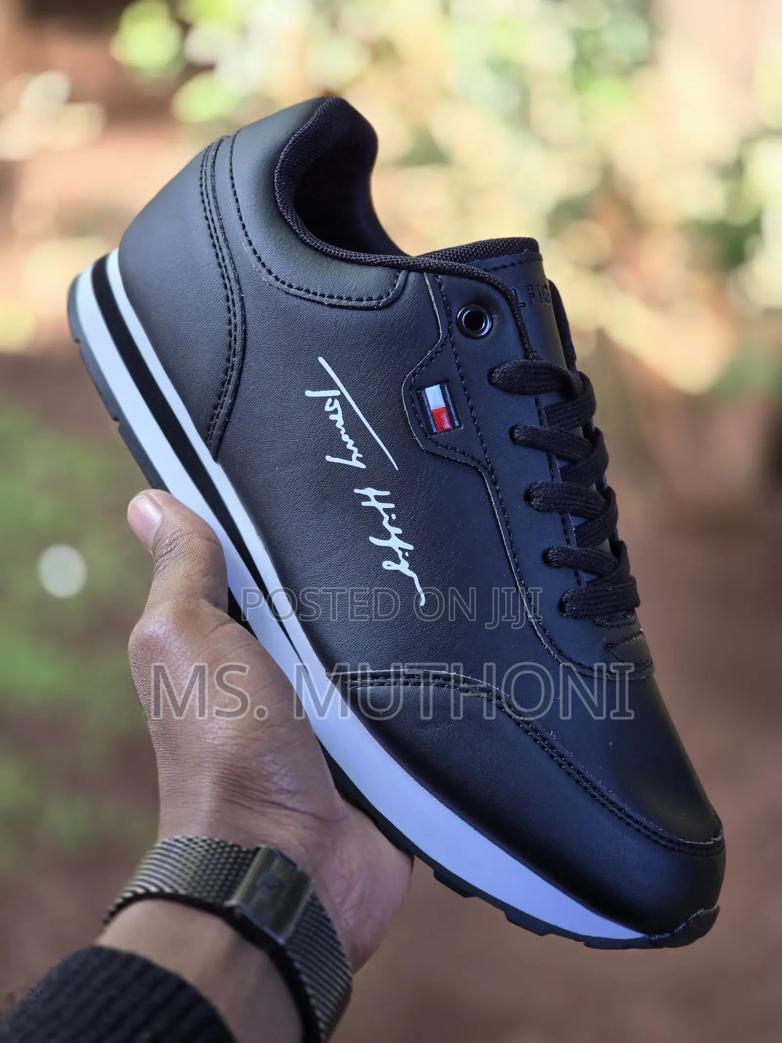 New Black Quality T. Hilfigers 40-45