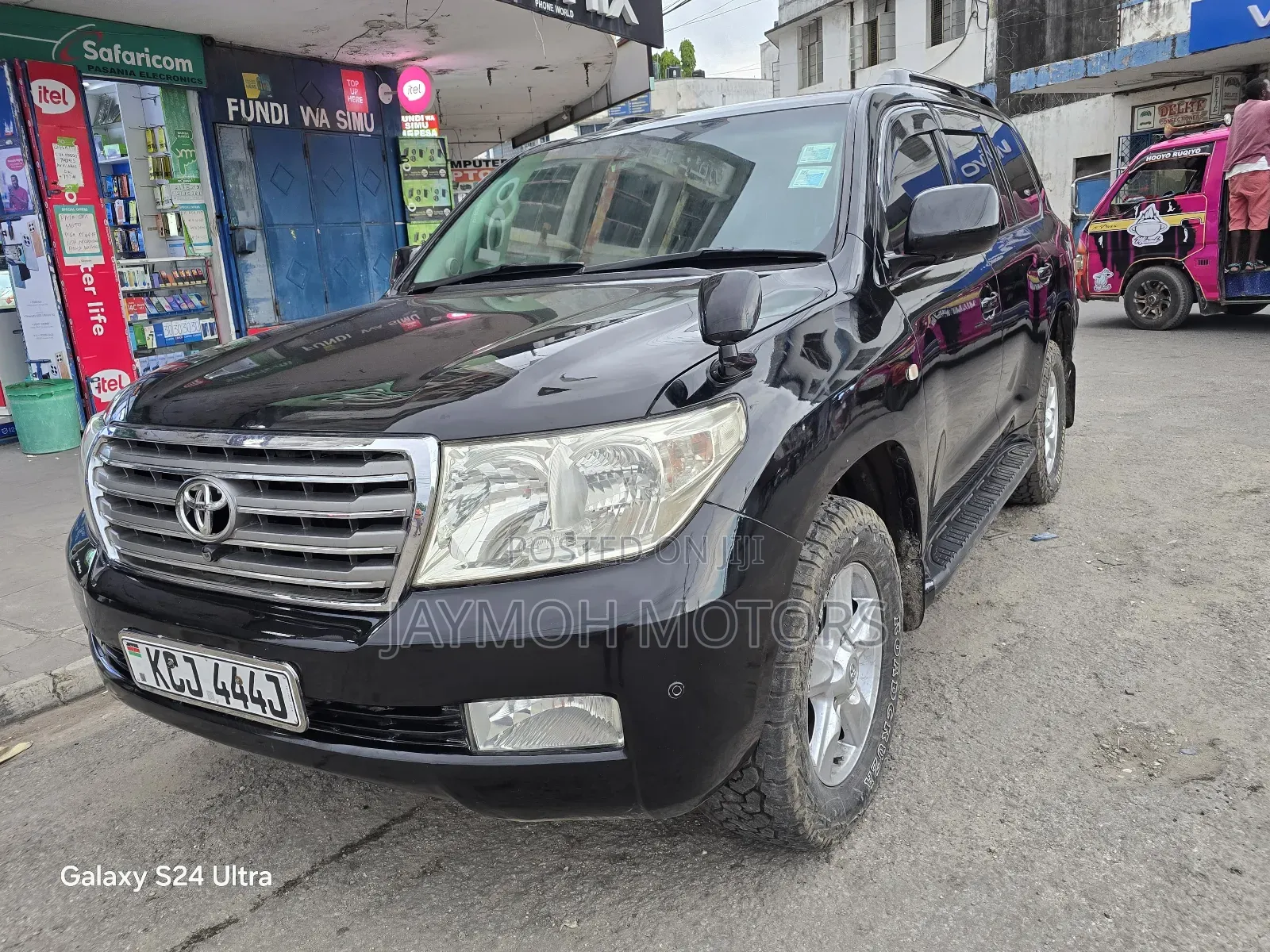 Toyota Land Cruiser 2011 Black