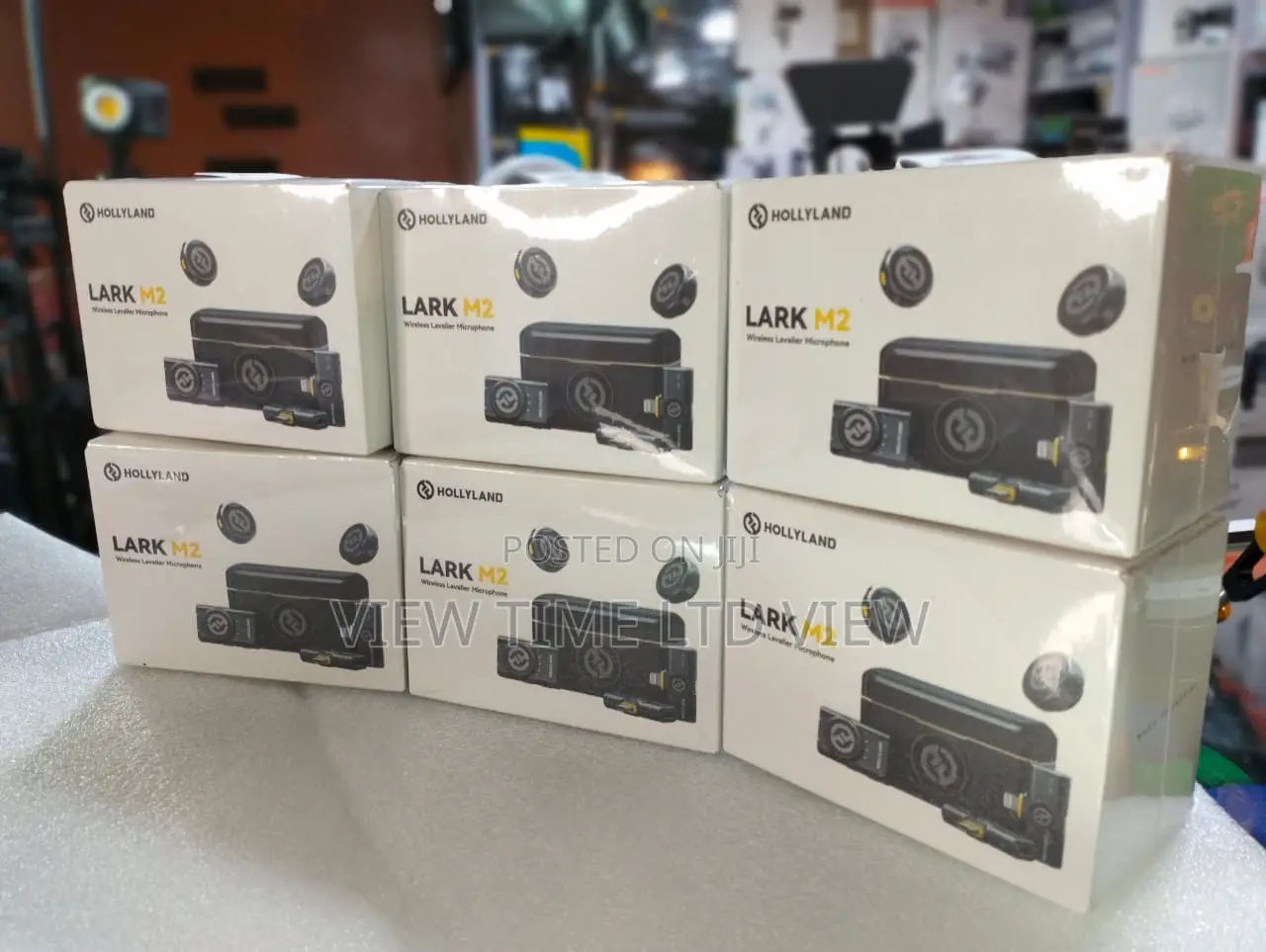 Hollyland Lark M2 Wireless Lavalier Microphone-Combo Version