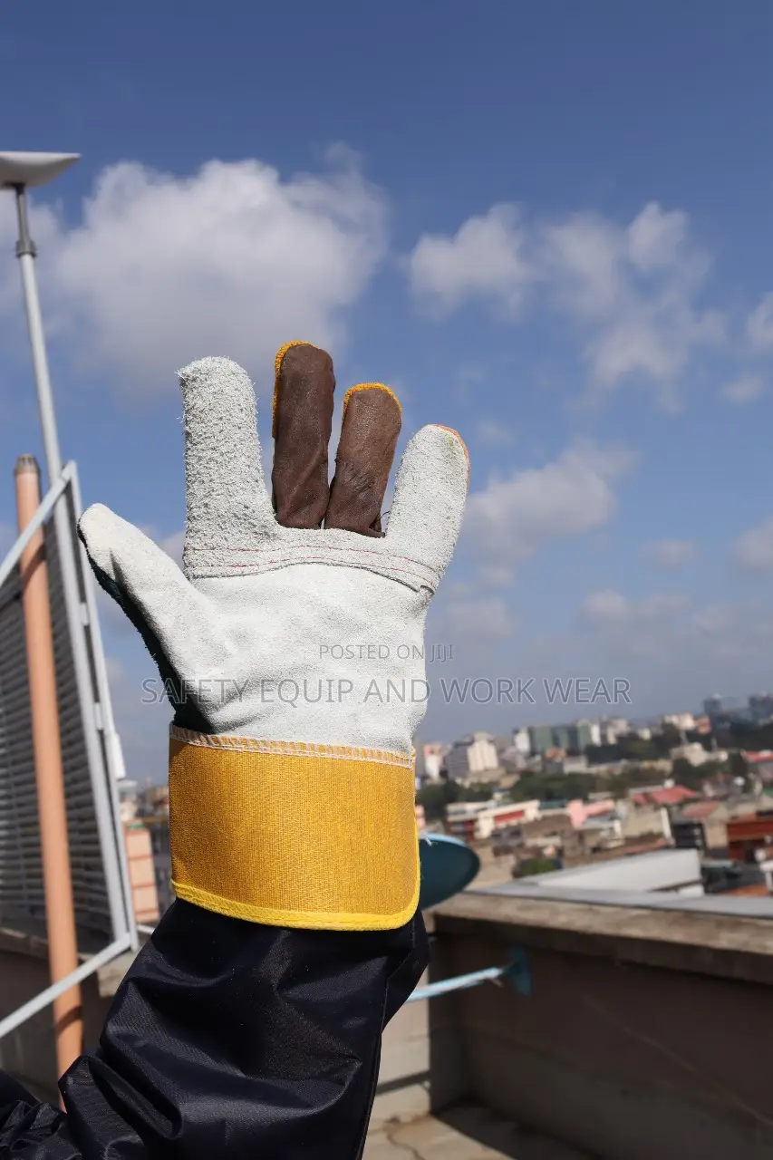 Short Leather Utility Gloves