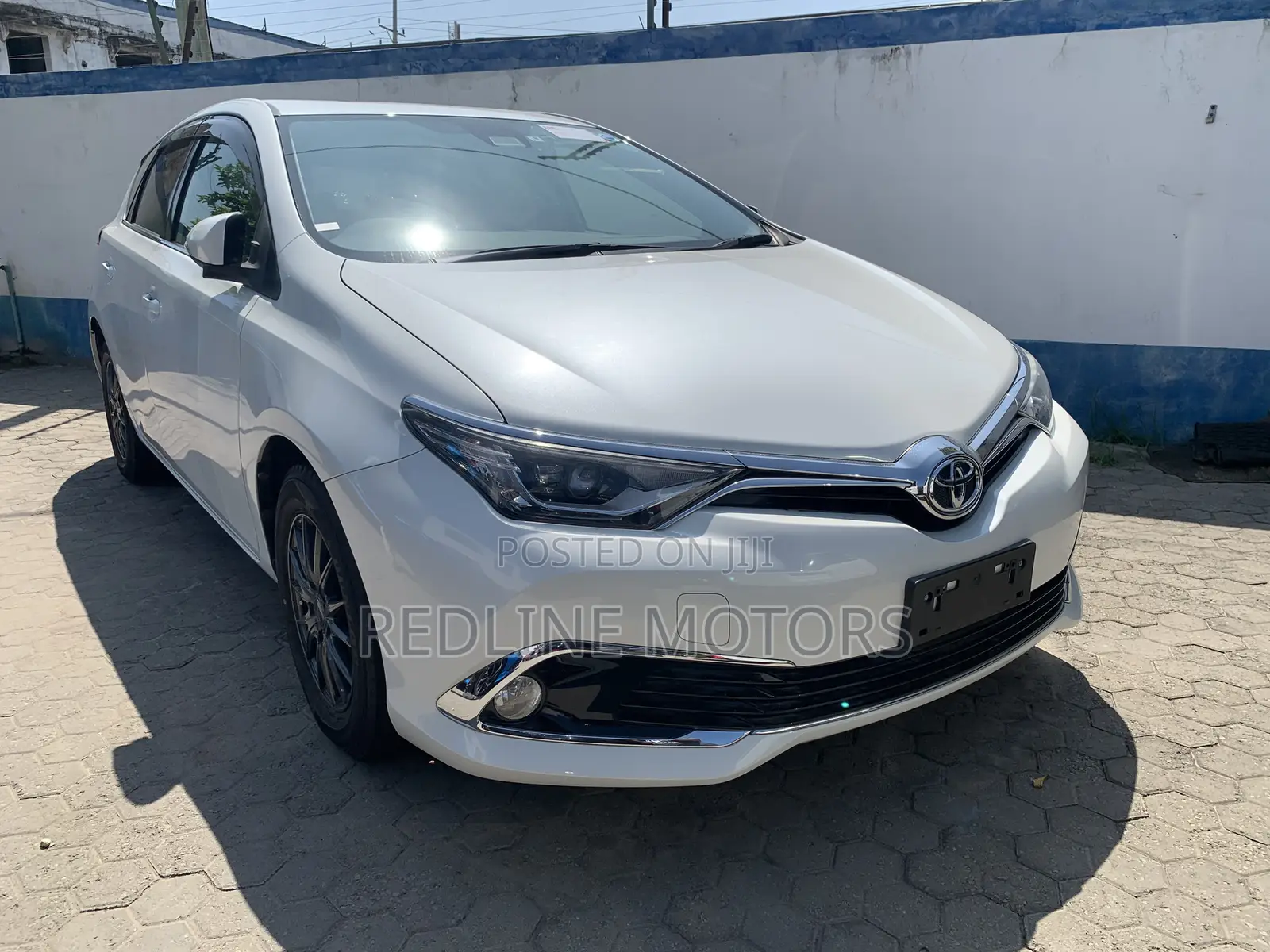 Toyota Auris 2017 Off white