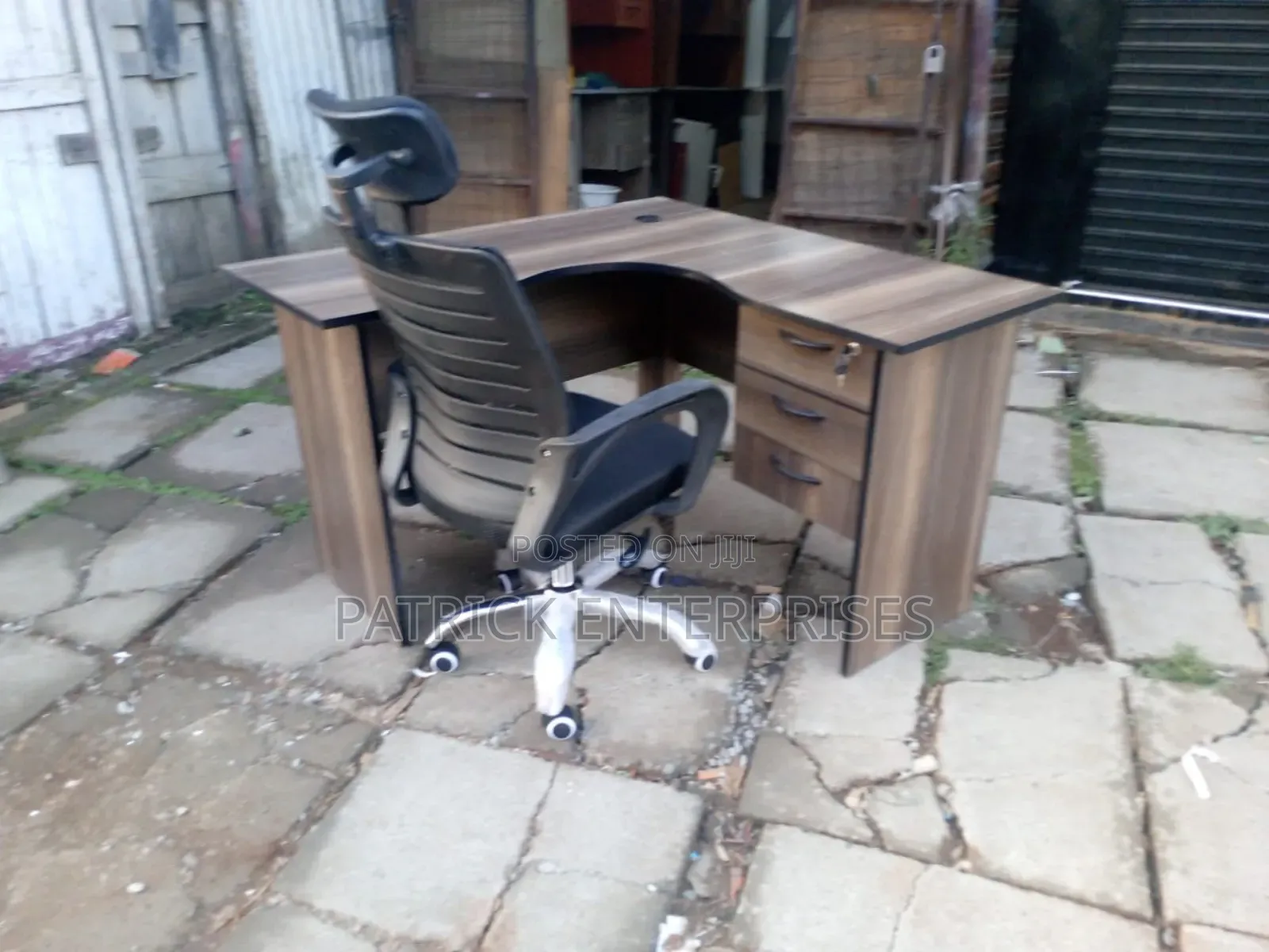 4 by 4 Shaped Desk Plus Ergonomic Fabric Headrest Chair