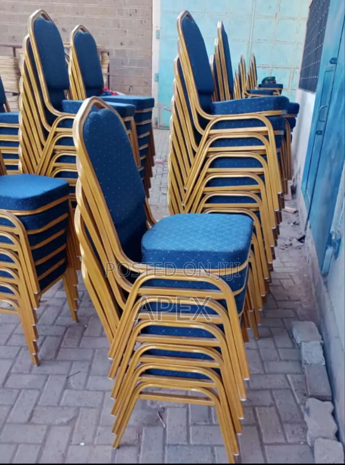 Banquet/Conference Chair