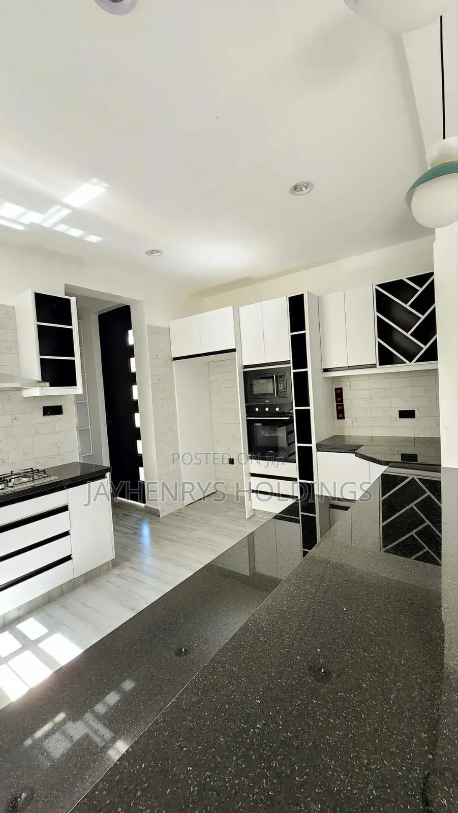 4bdrm House in Membley Estate for sale