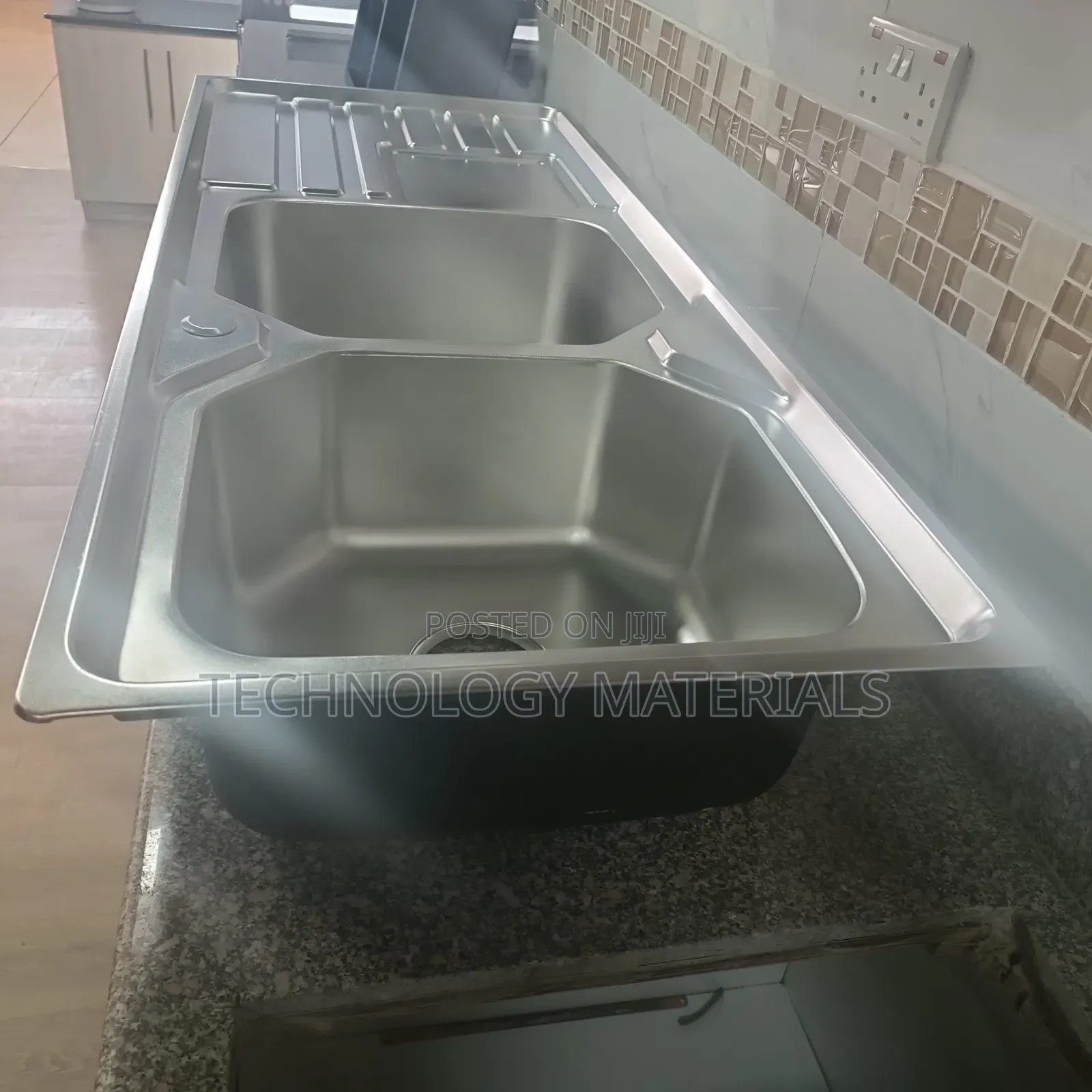 Kitchen Stainless Steel Double Bowl Single Drain Sink