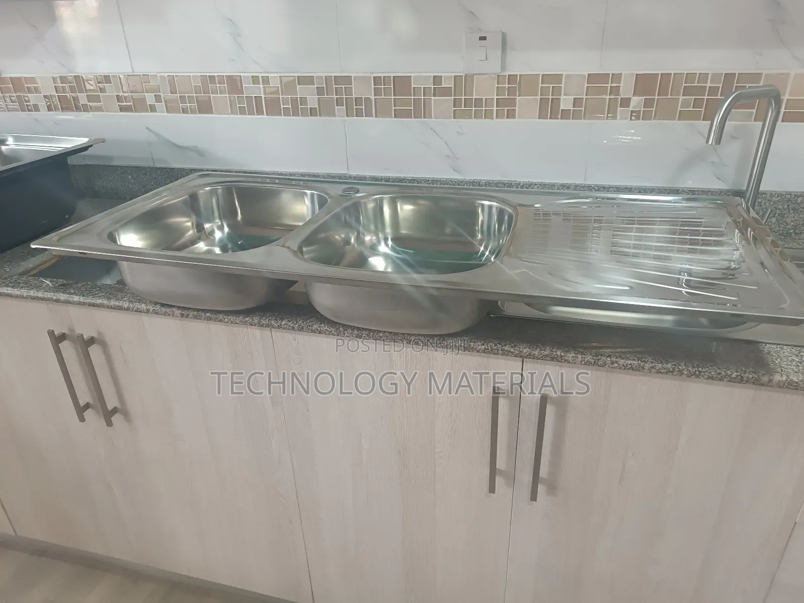 Stainless Steel Double Bowl Single Drain Sink
