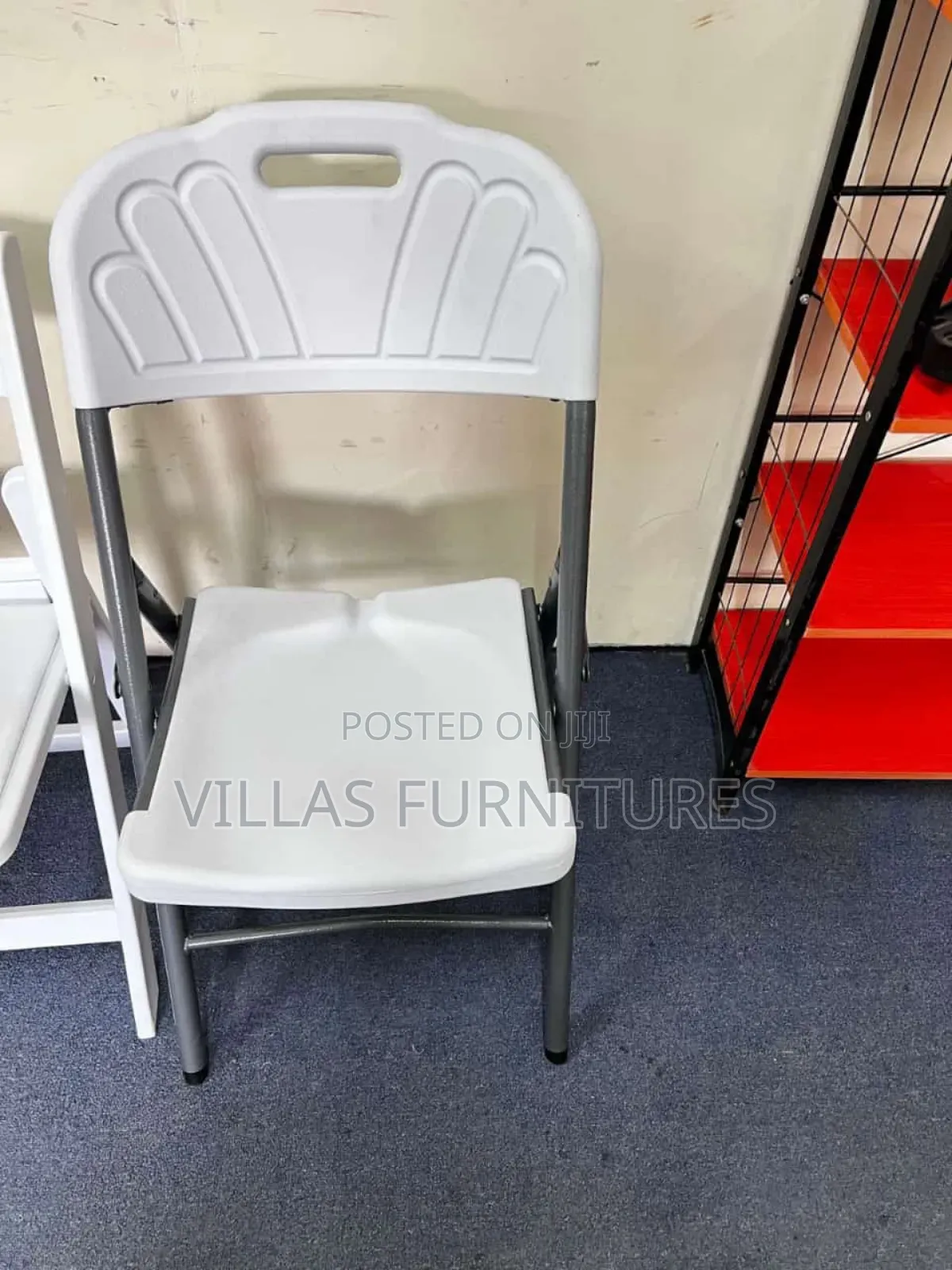 White Foldable Chair