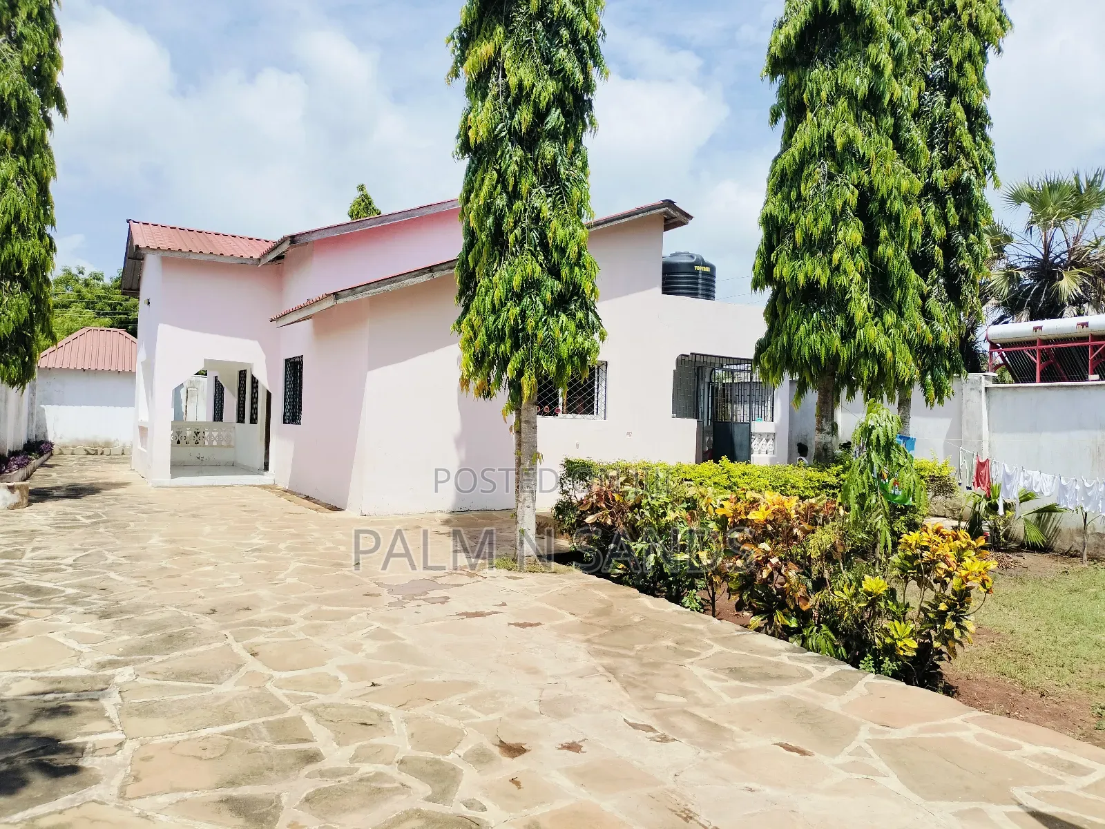 3bdrm House in Mwisho Wa Lami, Ukunda for sale
