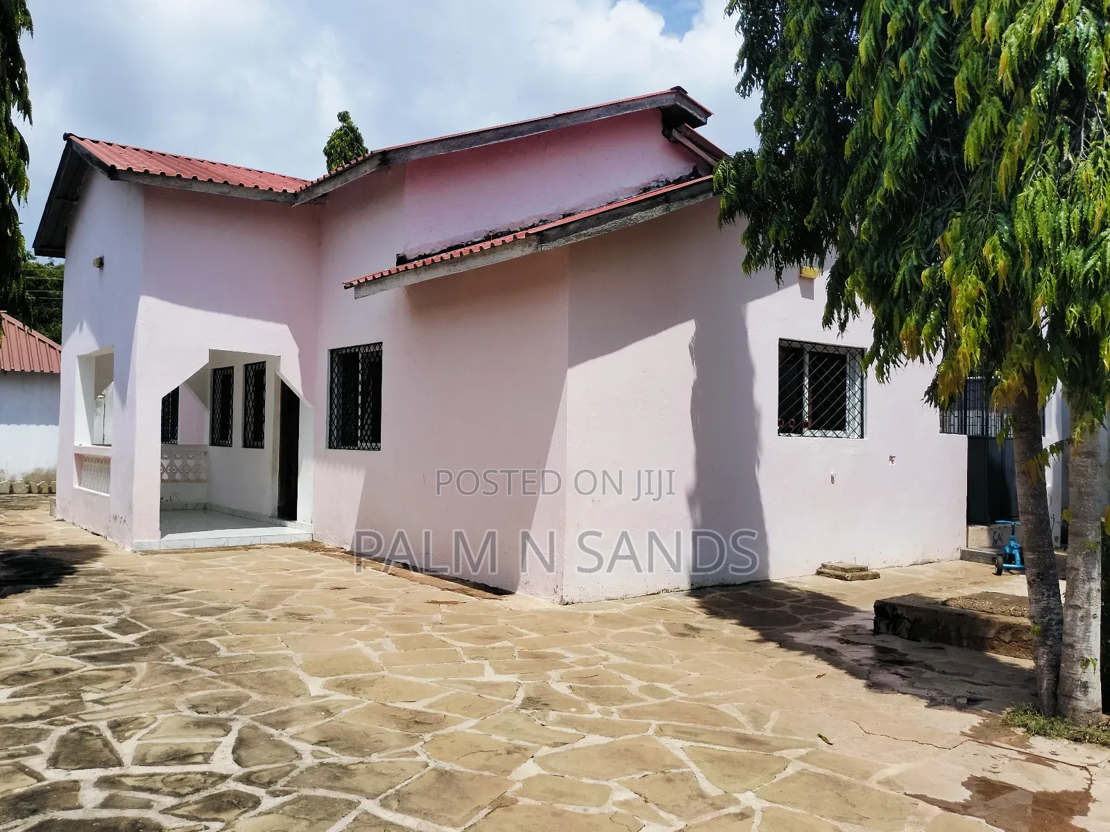 3bdrm House in Mwisho Wa Lami, Ukunda for sale