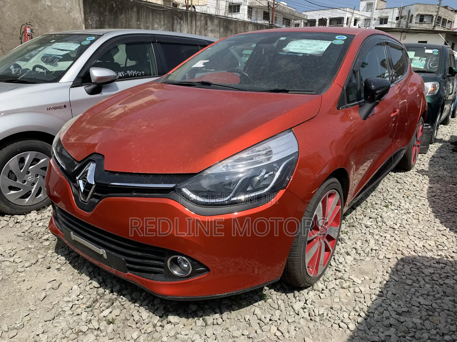 Renault Lutecia 2017 Red