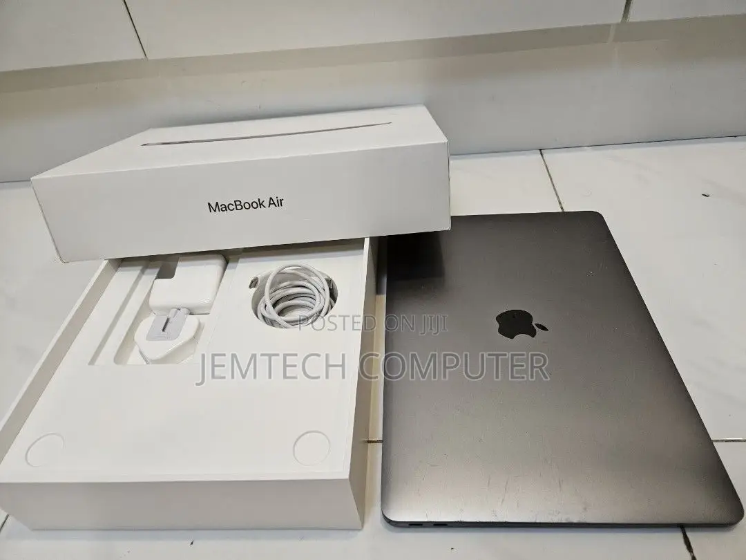 New Laptop Apple MacBook Air 2020 M1 8GB Apple M1 SSD 256GB