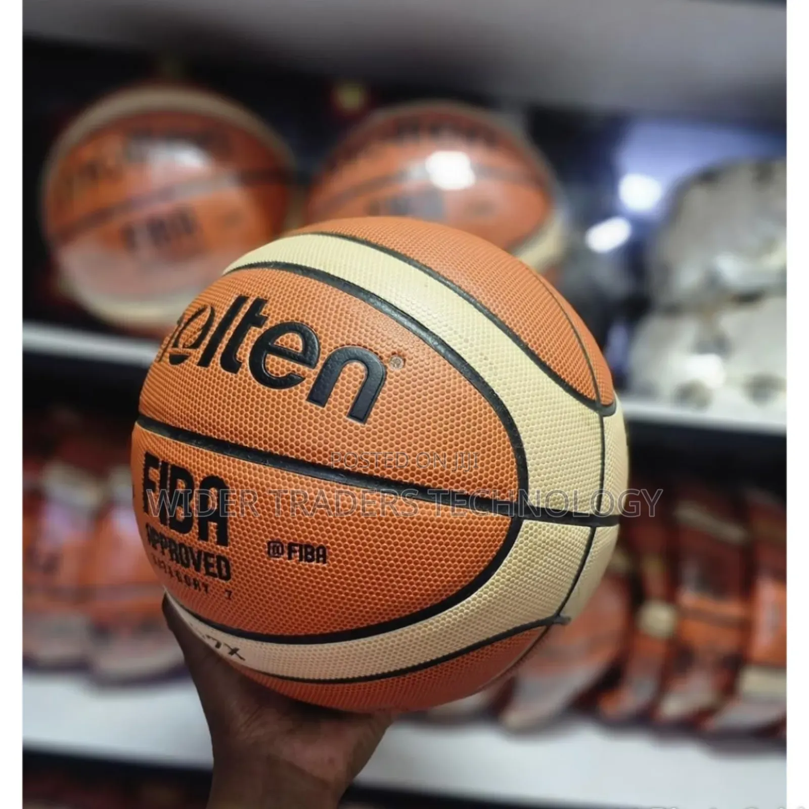 Molten Basketball Balls 
gg7x
fiba Approved