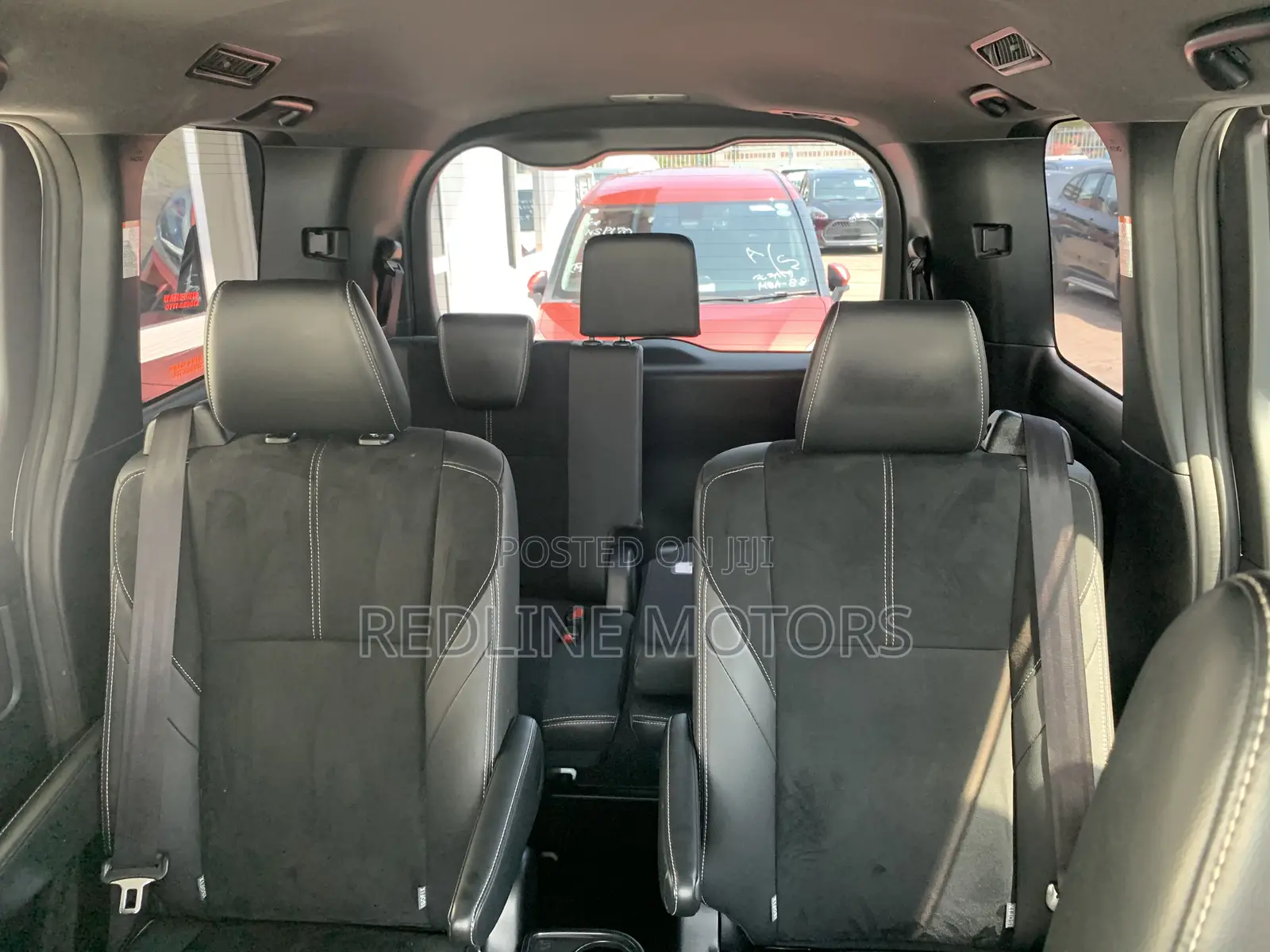 Toyota Noah 2.0 AWD (6 Seater) 2018 White