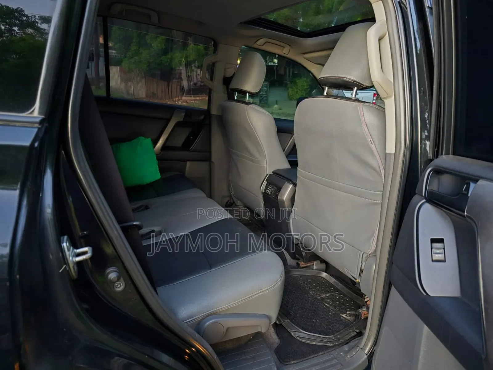 Toyota Land Cruiser Prado 2013 Black