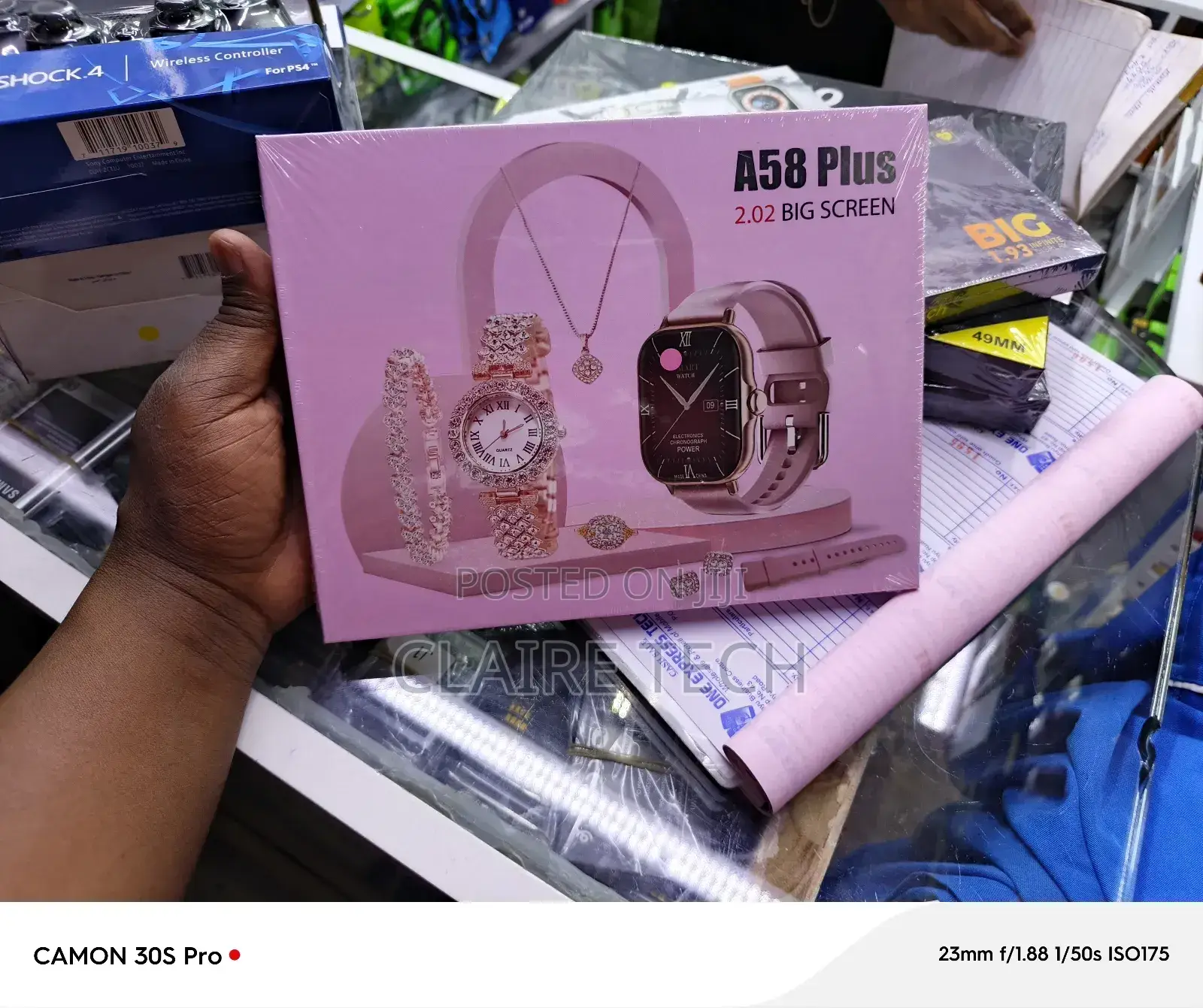 A58 Plus 2.01 Inch 7 in 1 Smart Watches 49mm Leather BT
