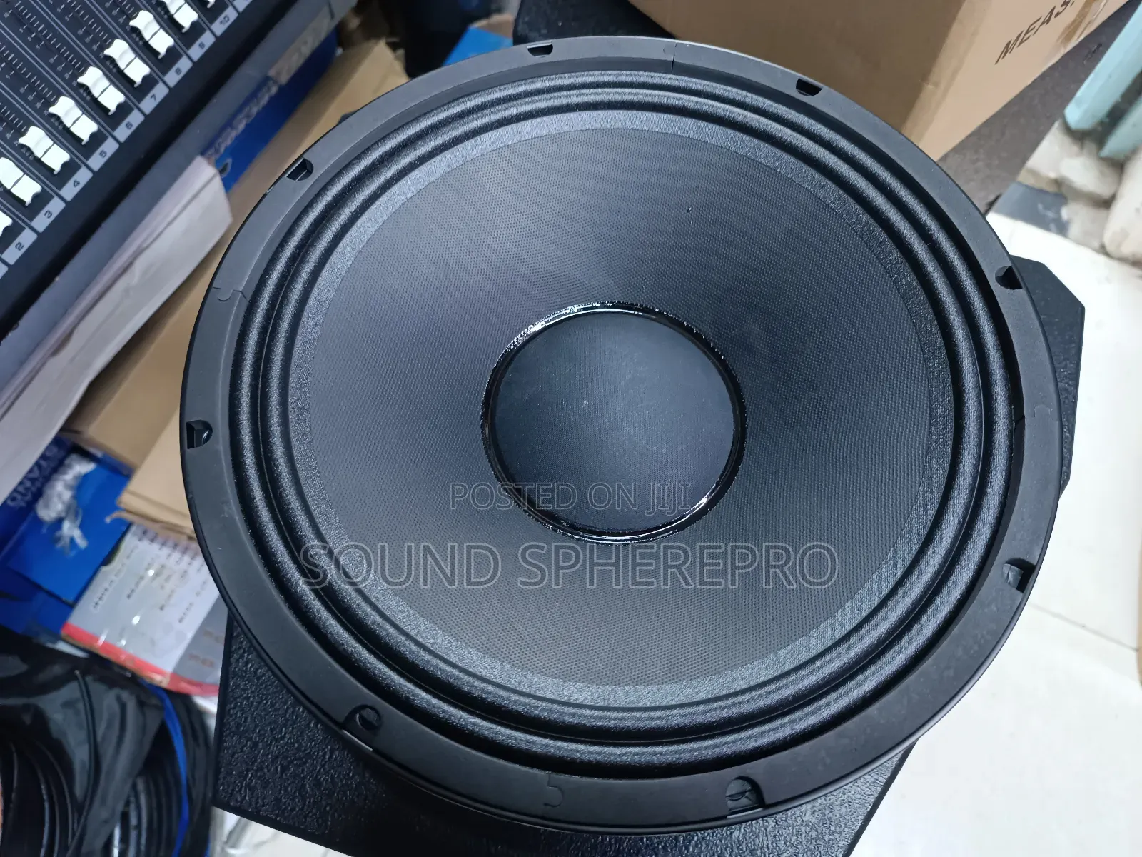 B C MR12H61D 12 Inch Mid Range Speaker
