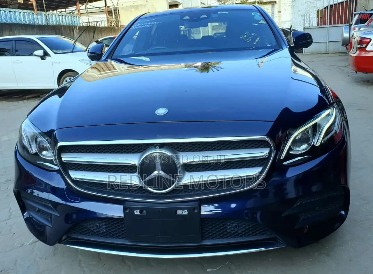 Mercedes-Benz E200 2018 Matt Black