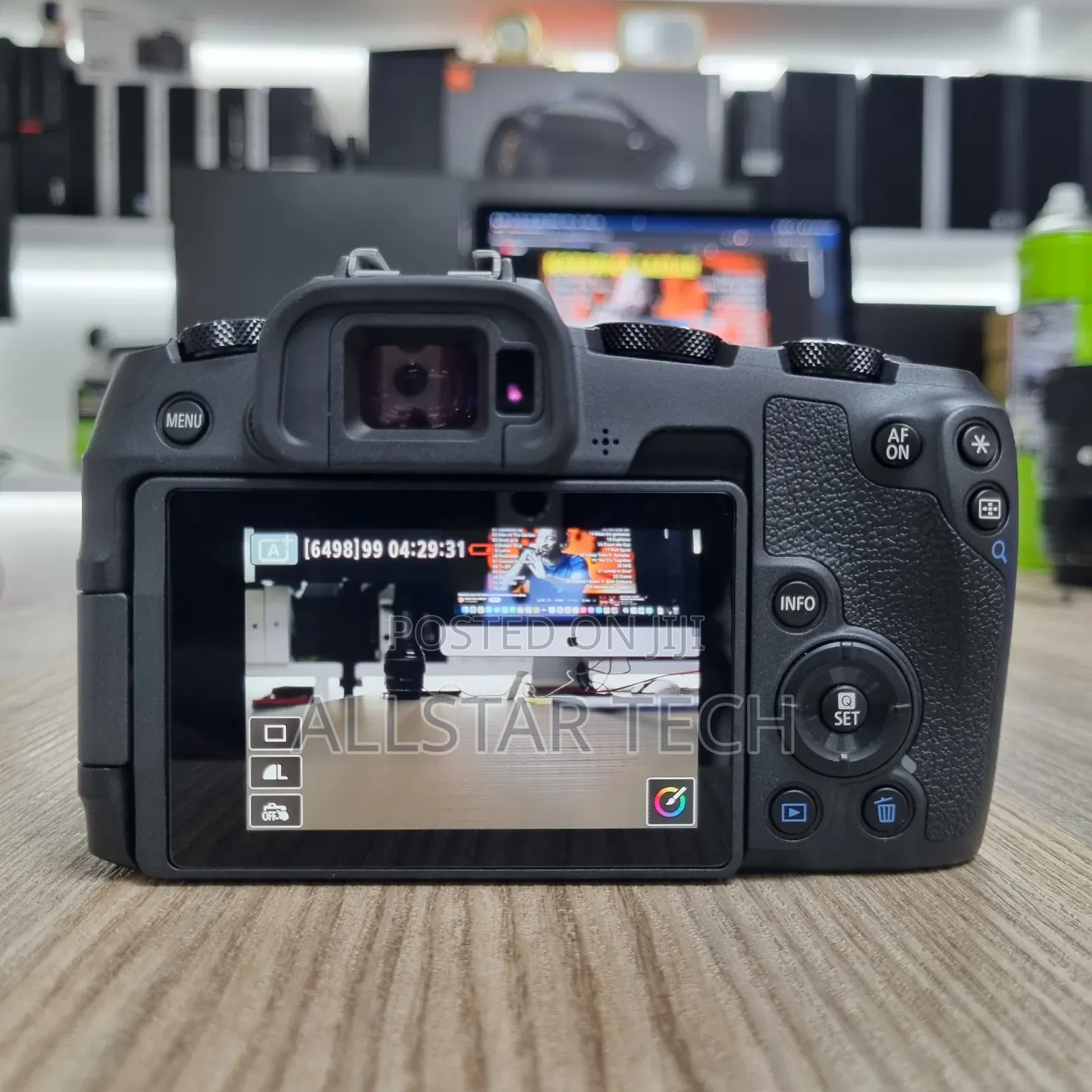 Canon EOS RP Mirrorless Camera With RF 50mm 1.8 STM Lens