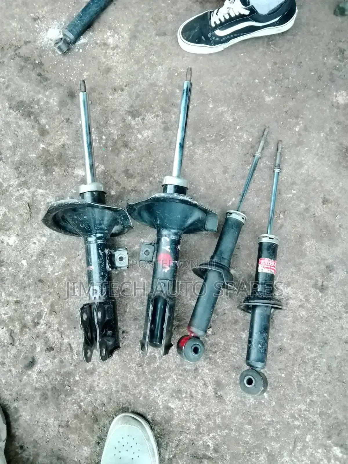Mitsubishi Outlander Old Model Shocks Available
