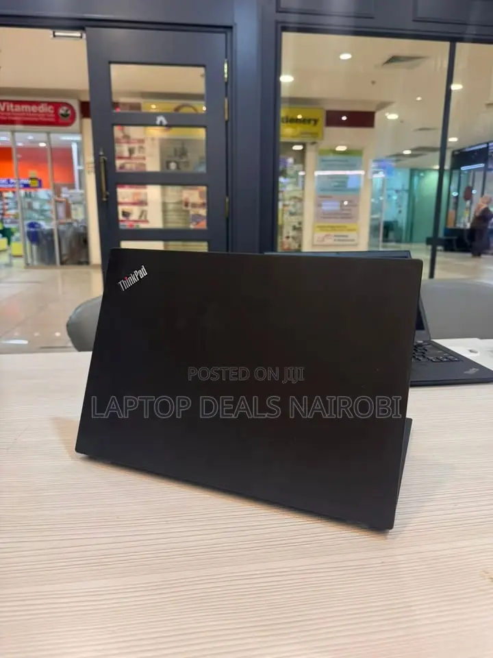Laptop Lenovo Thinkpad T490s 16GB Intel Core I7 SSD 256GB