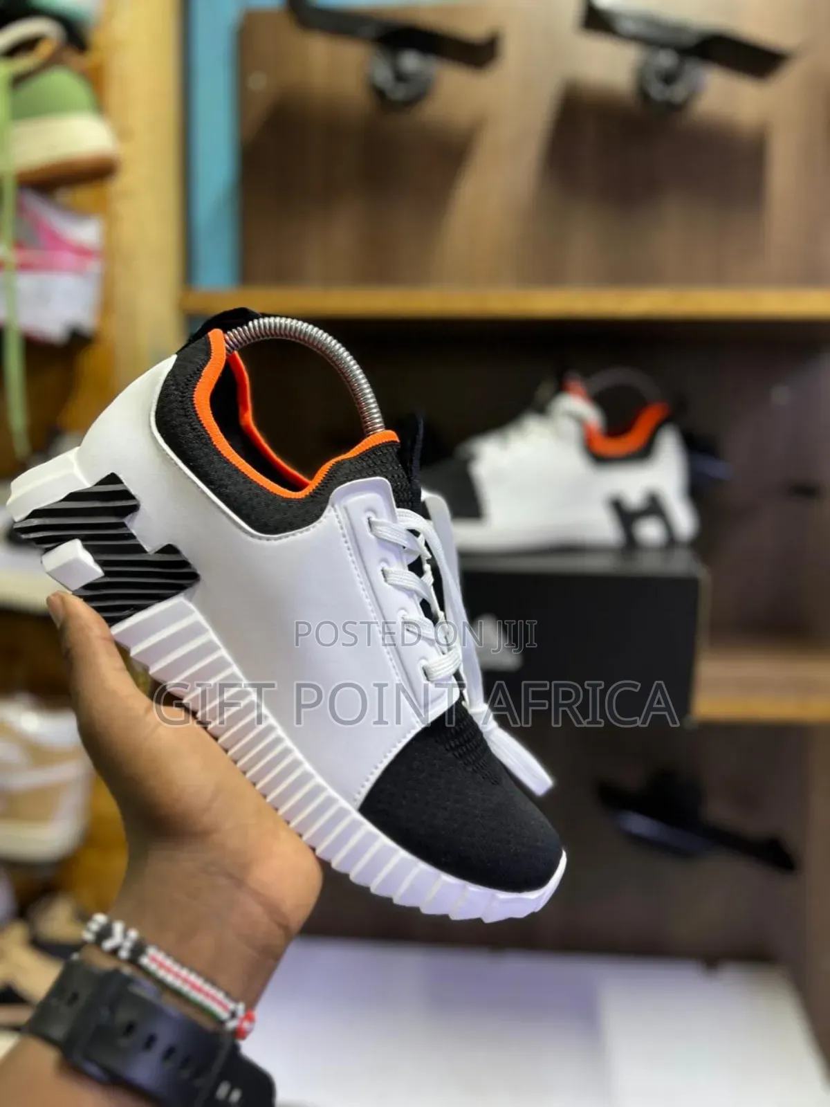 Hermes Paris Men Sneakers
