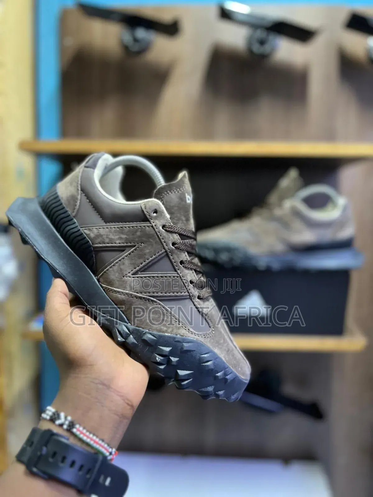 *New Balance XC-72* Sneakers