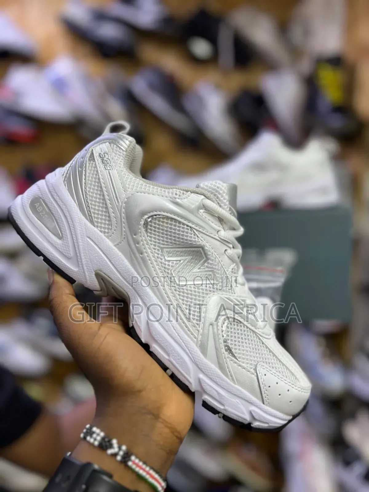 New Balance 530 Sneakers