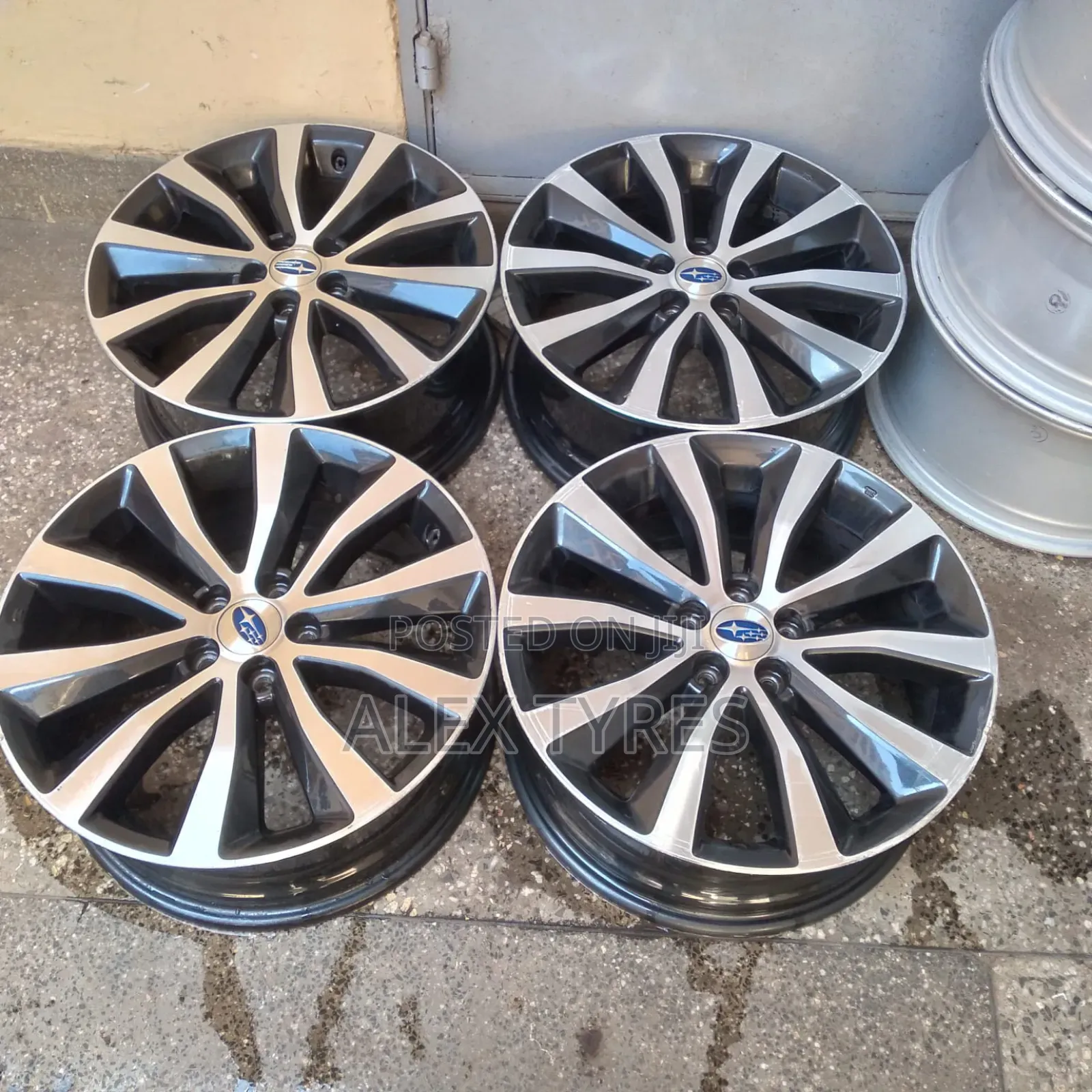 Size 17 Inches Subaru Car Rims Set