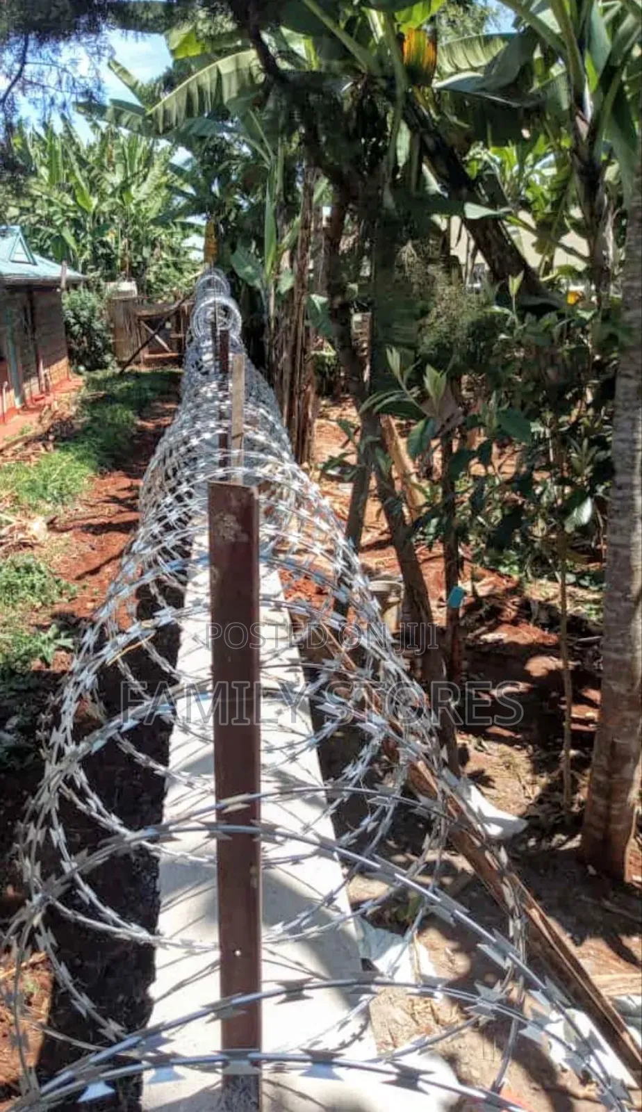 Galvanized Razor Fence