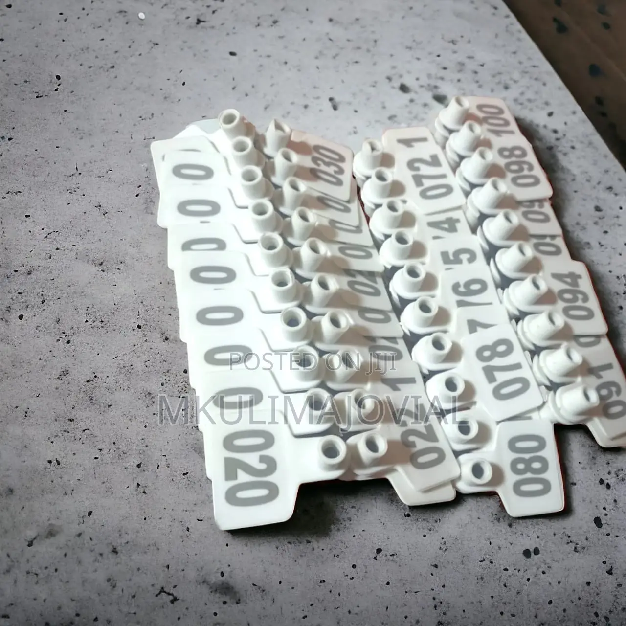 100 Sets Livestock Identification Ear Tags for Cattle Cow Ca