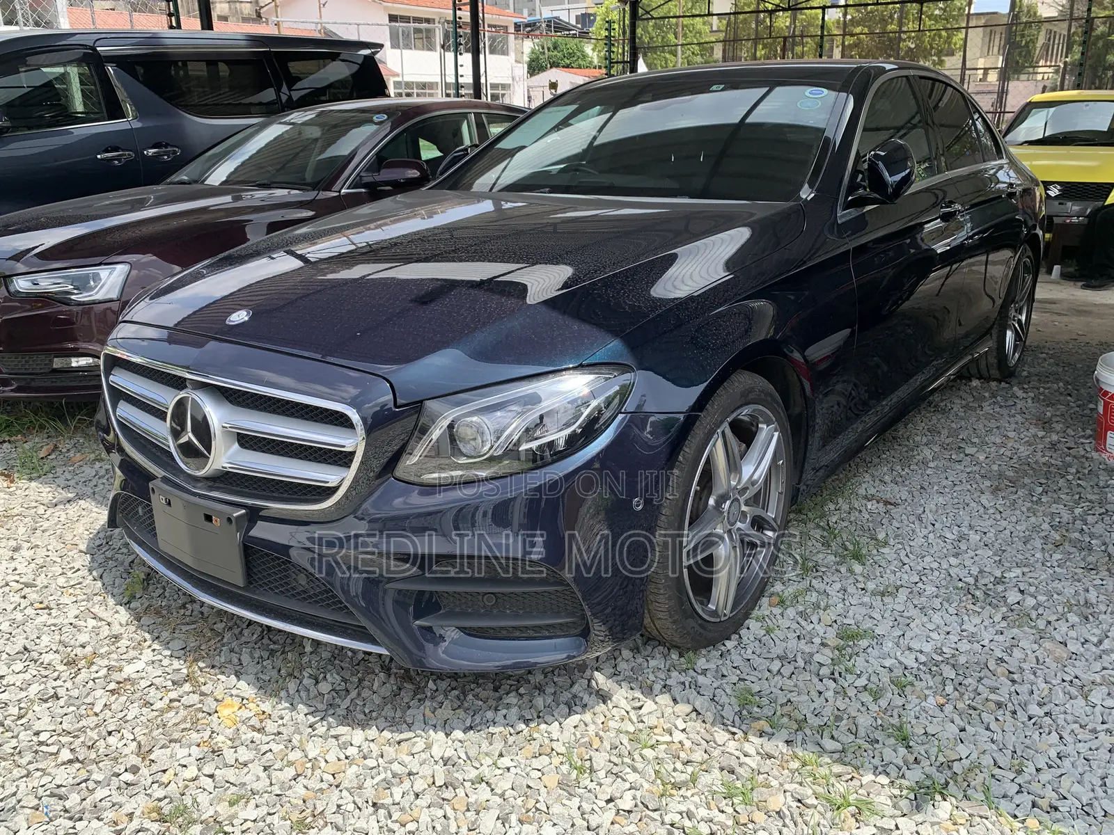 Mercedes-Benz E200 2017 Green